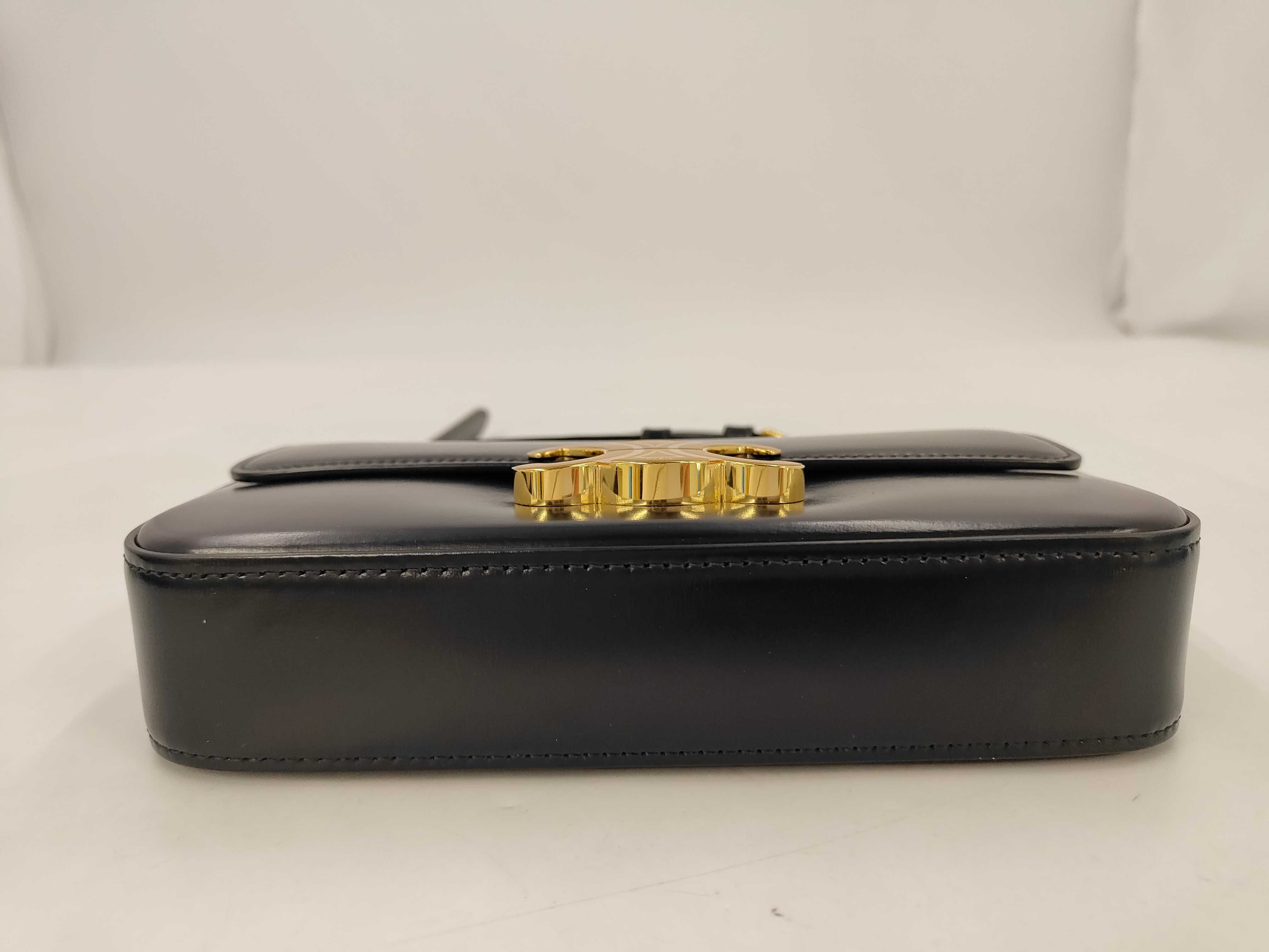 shoulder bag — view 3