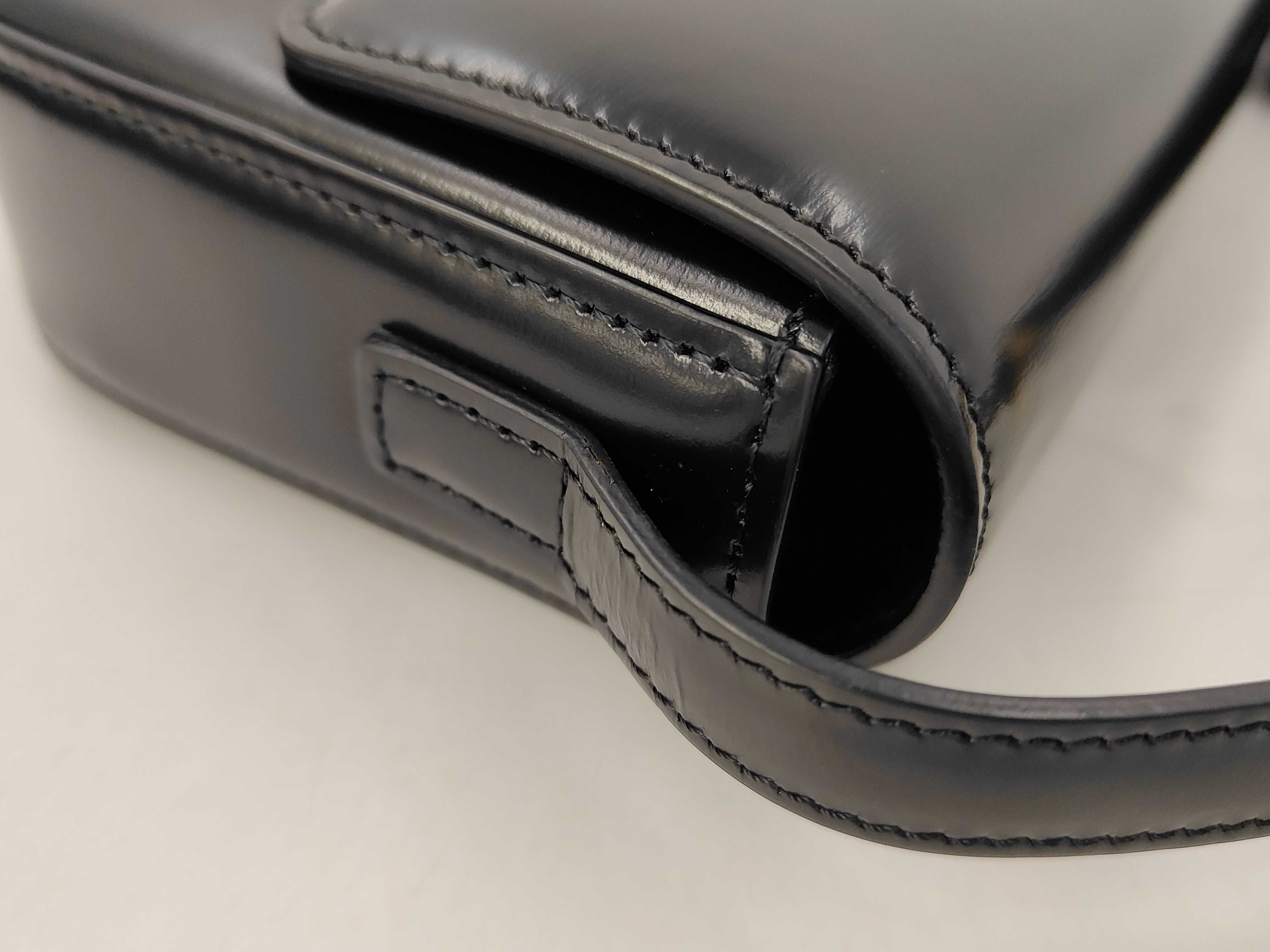 shoulder bag — view 5