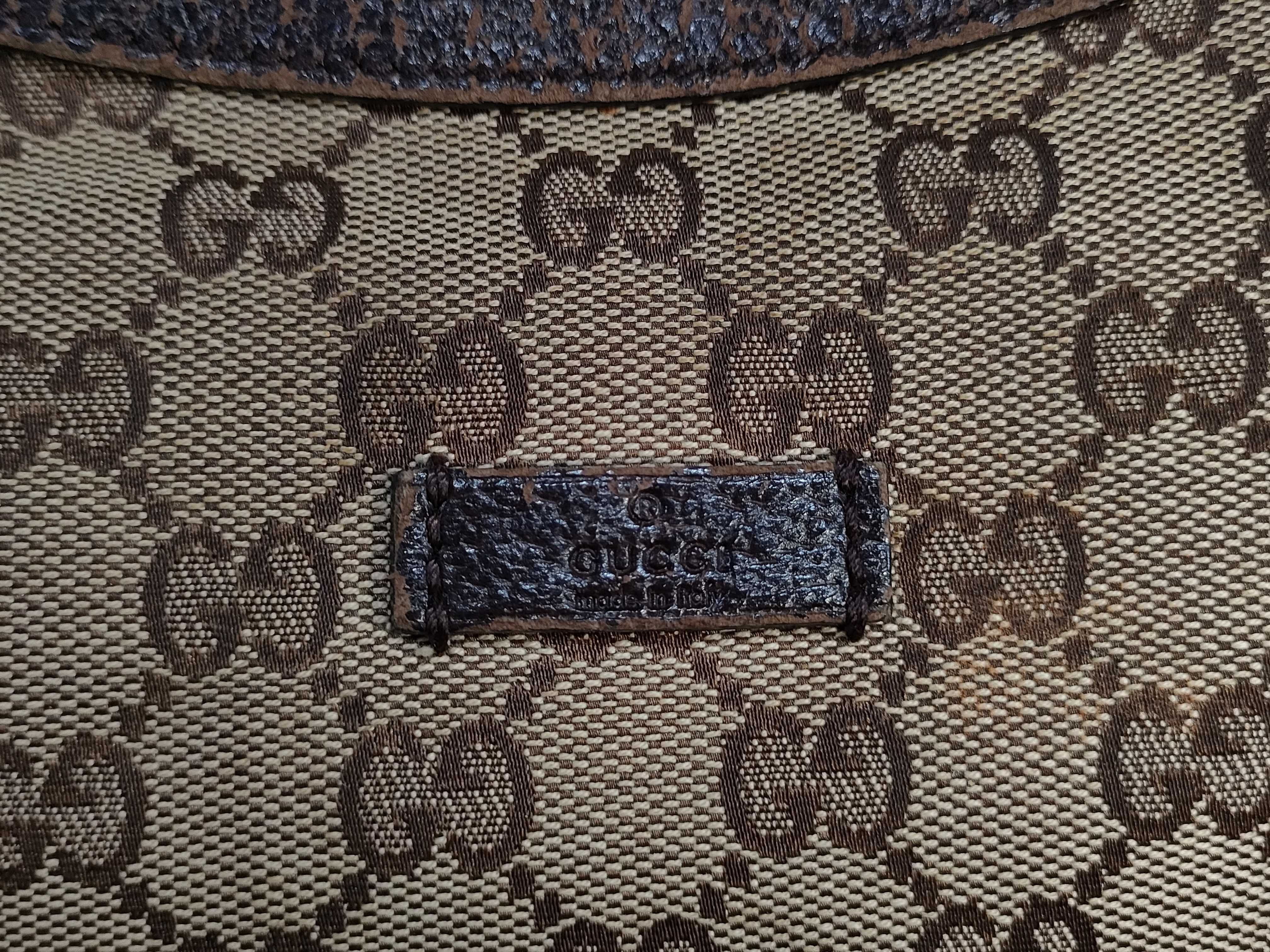 GG Canvas Shoulder Crossbody Bag — view 12