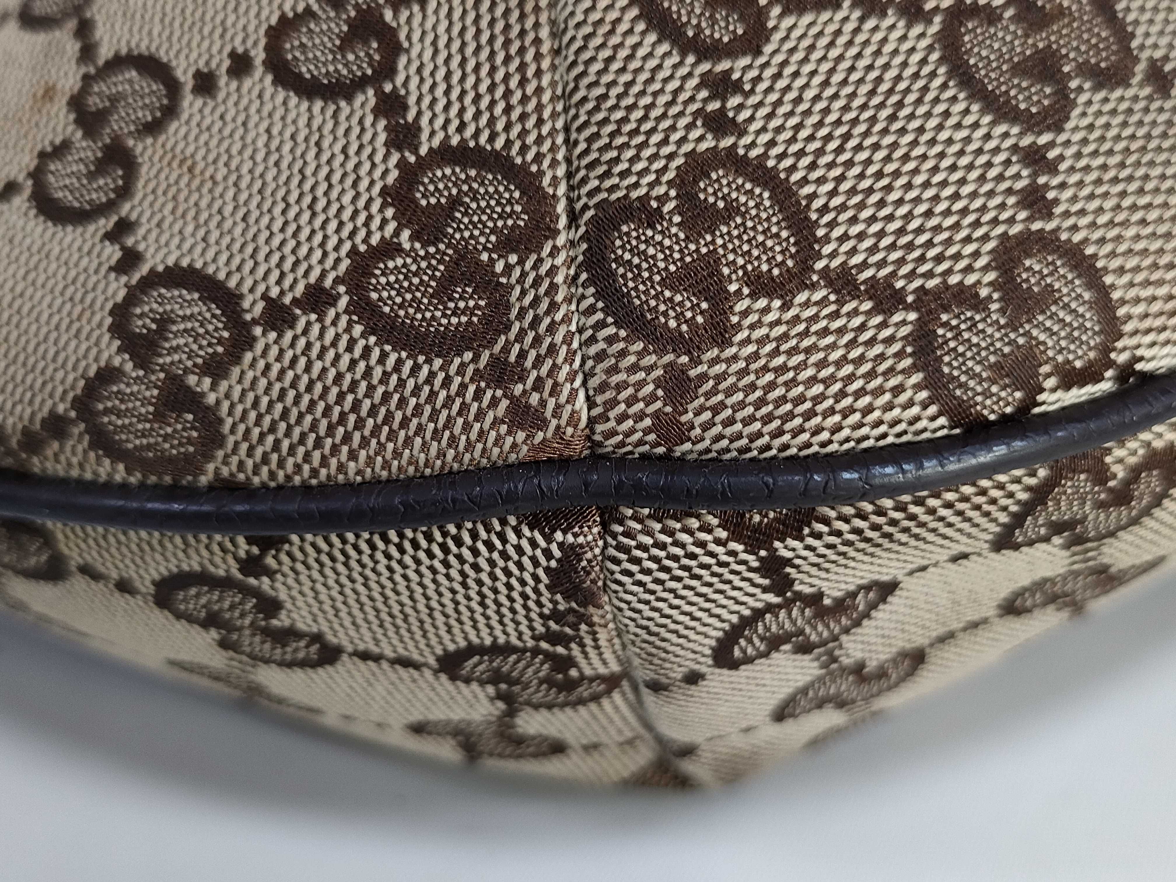GG Canvas Shoulder Crossbody Bag — view 6