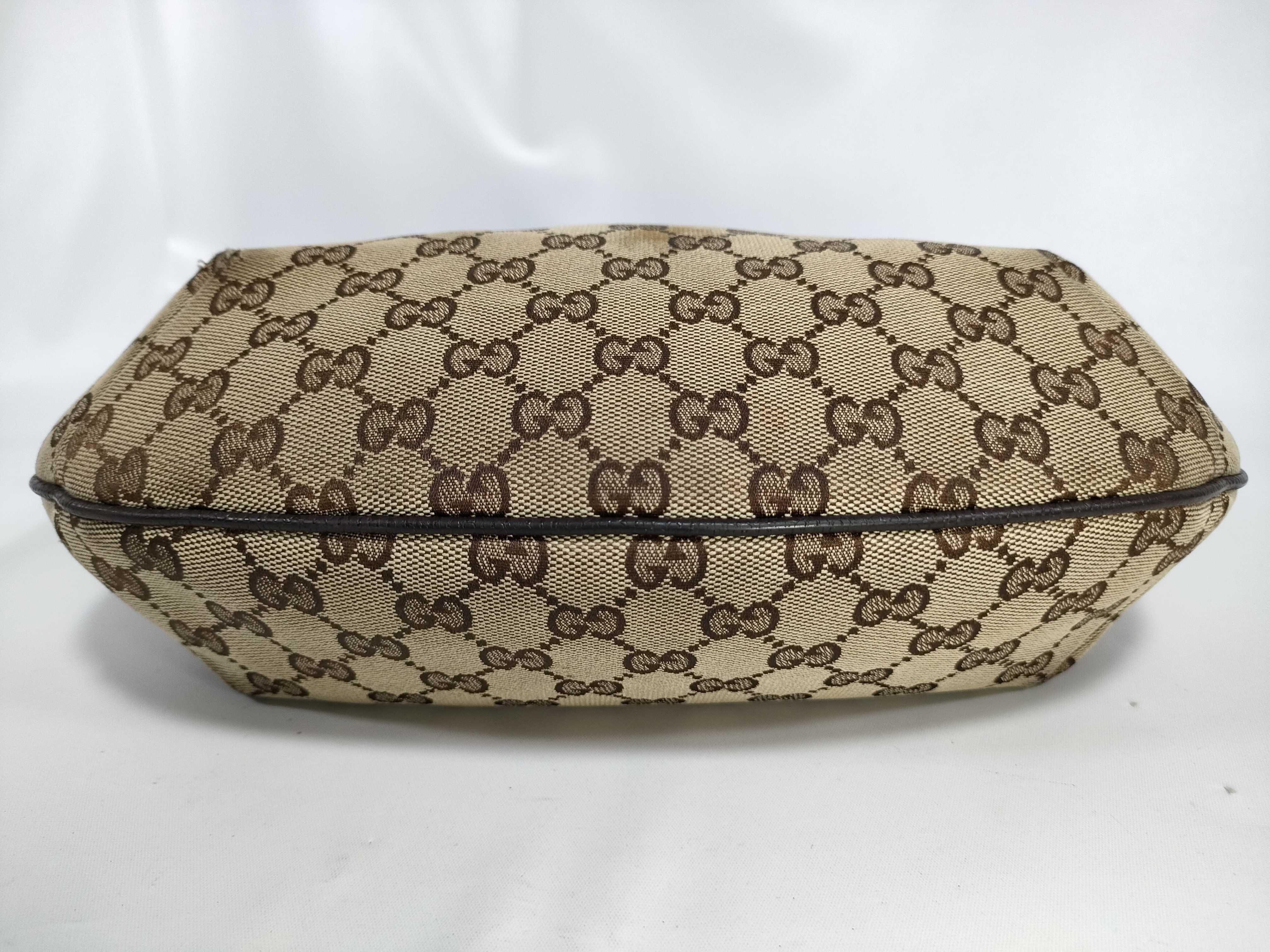 GG Canvas Shoulder Crossbody Bag — view 7