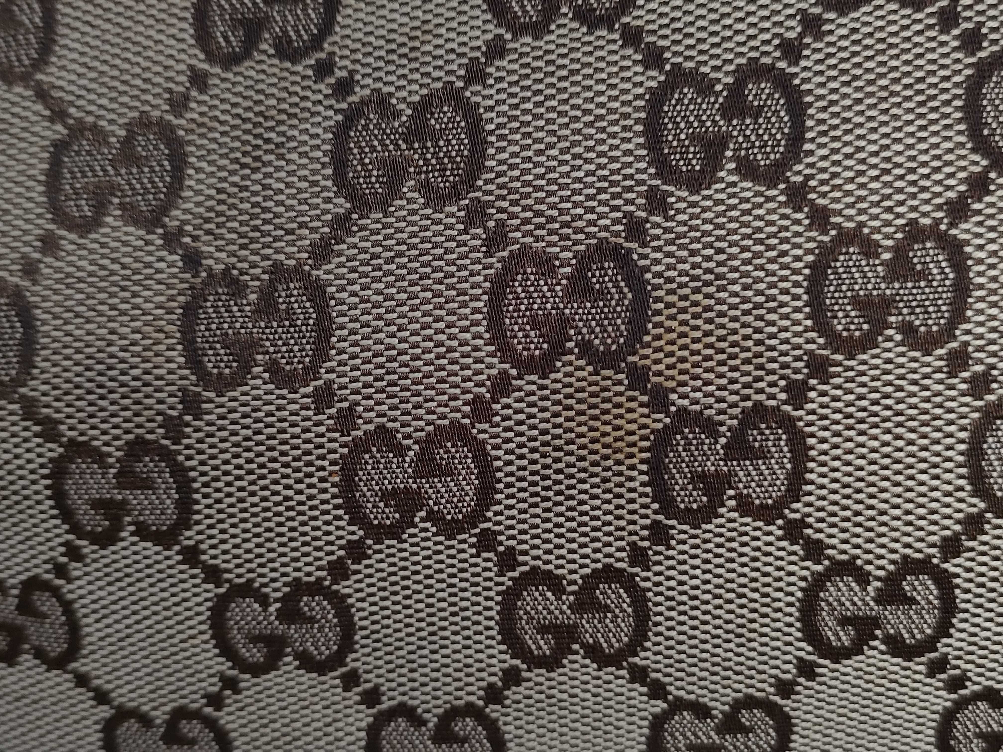 GG Canvas Shoulder Crossbody Bag — view 10
