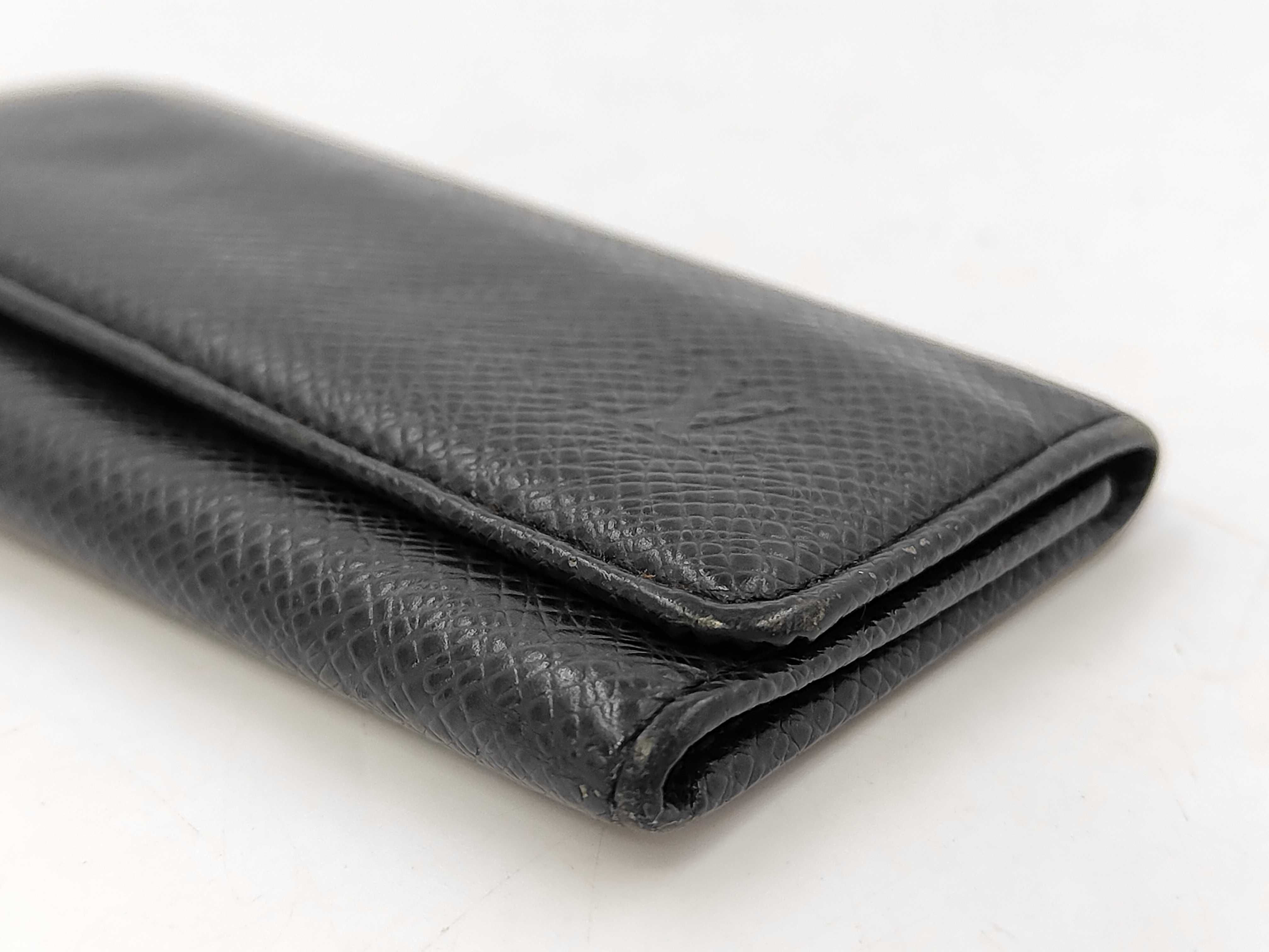 Taiga Multicles 4 Key Case — view 3