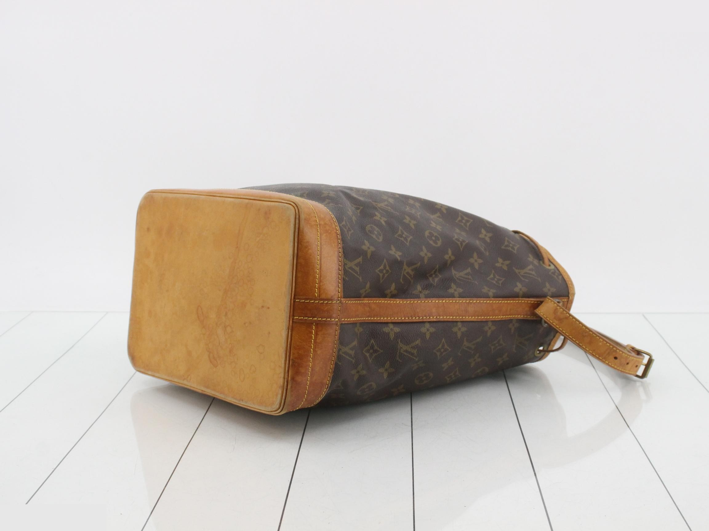 Noe Monogram Shoulder Bag — view 6