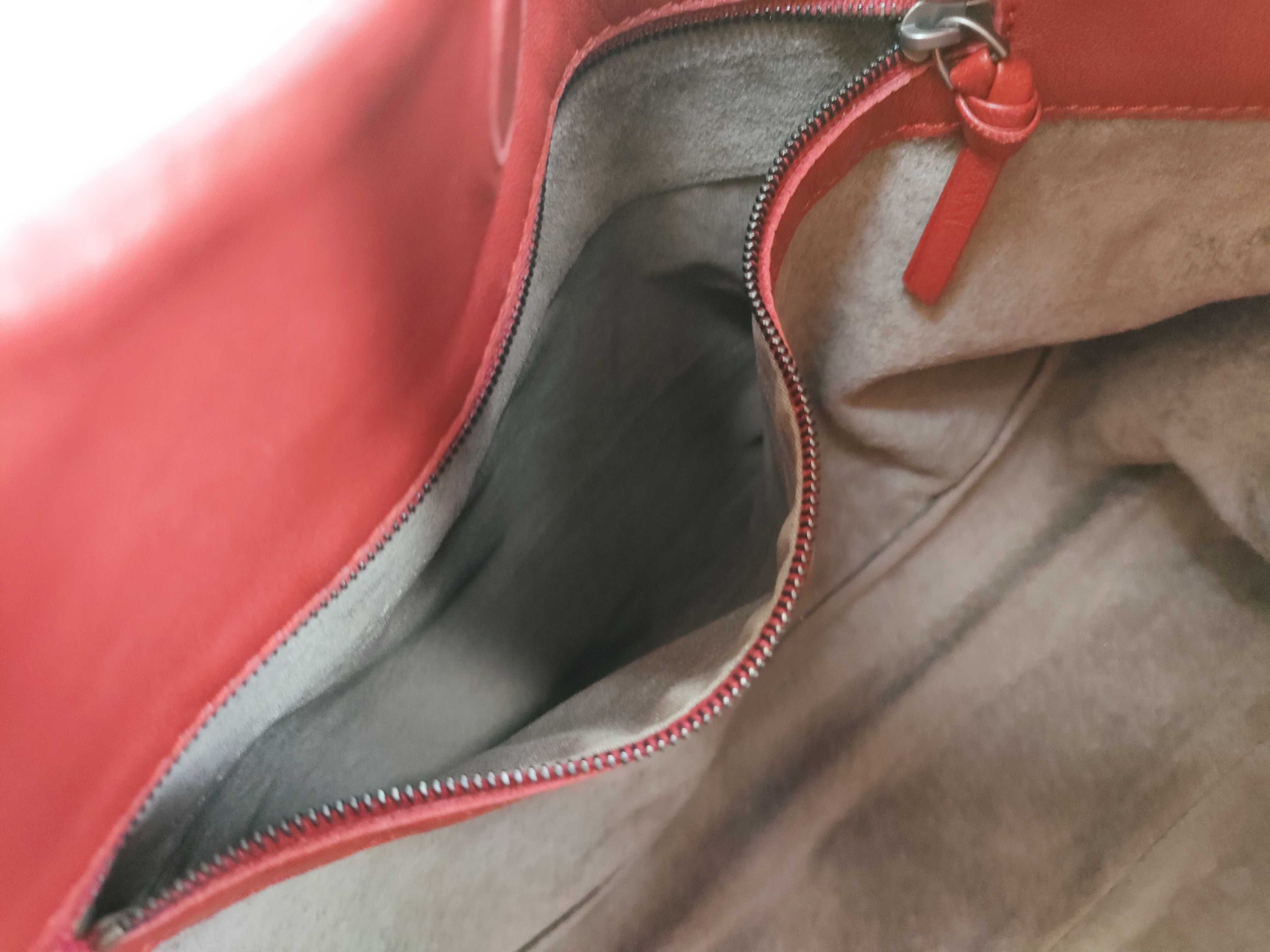 Intrecciato Bottega Veneta Intrecciato Hobo Shoulder Bag — view 12