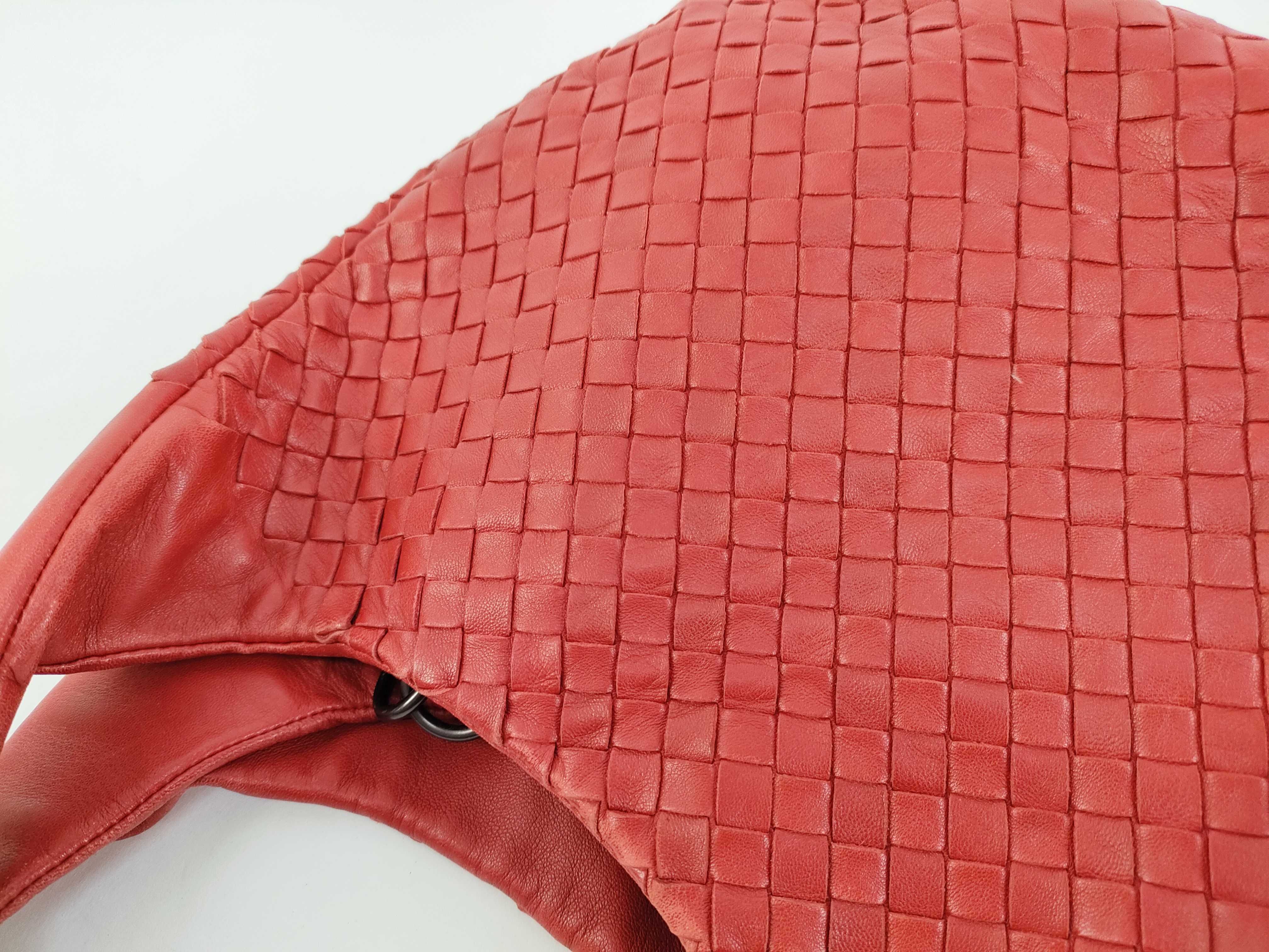 Intrecciato Bottega Veneta Intrecciato Hobo Shoulder Bag — view 14