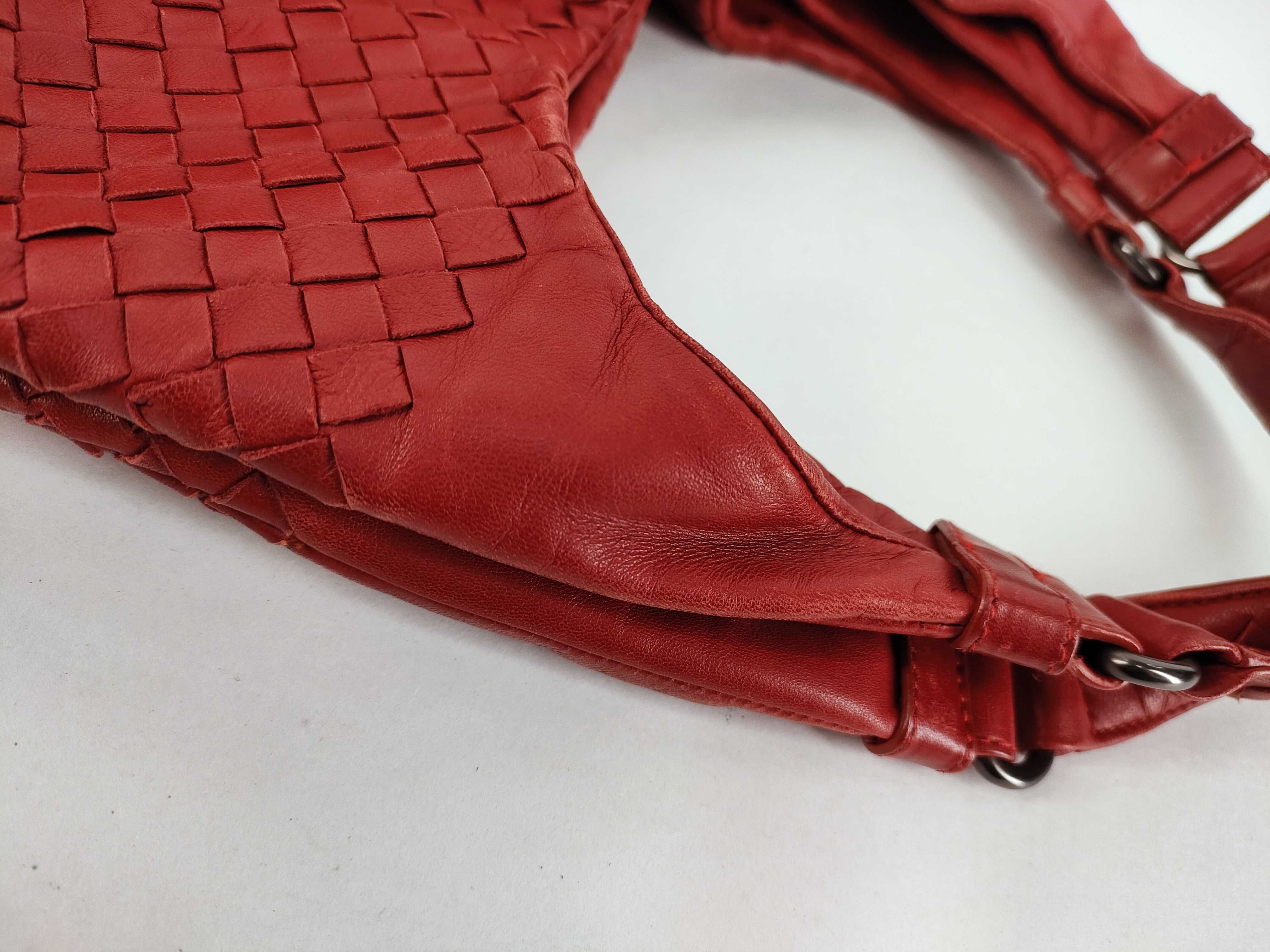 Intrecciato Bottega Veneta Intrecciato Hobo Shoulder Bag — view 5