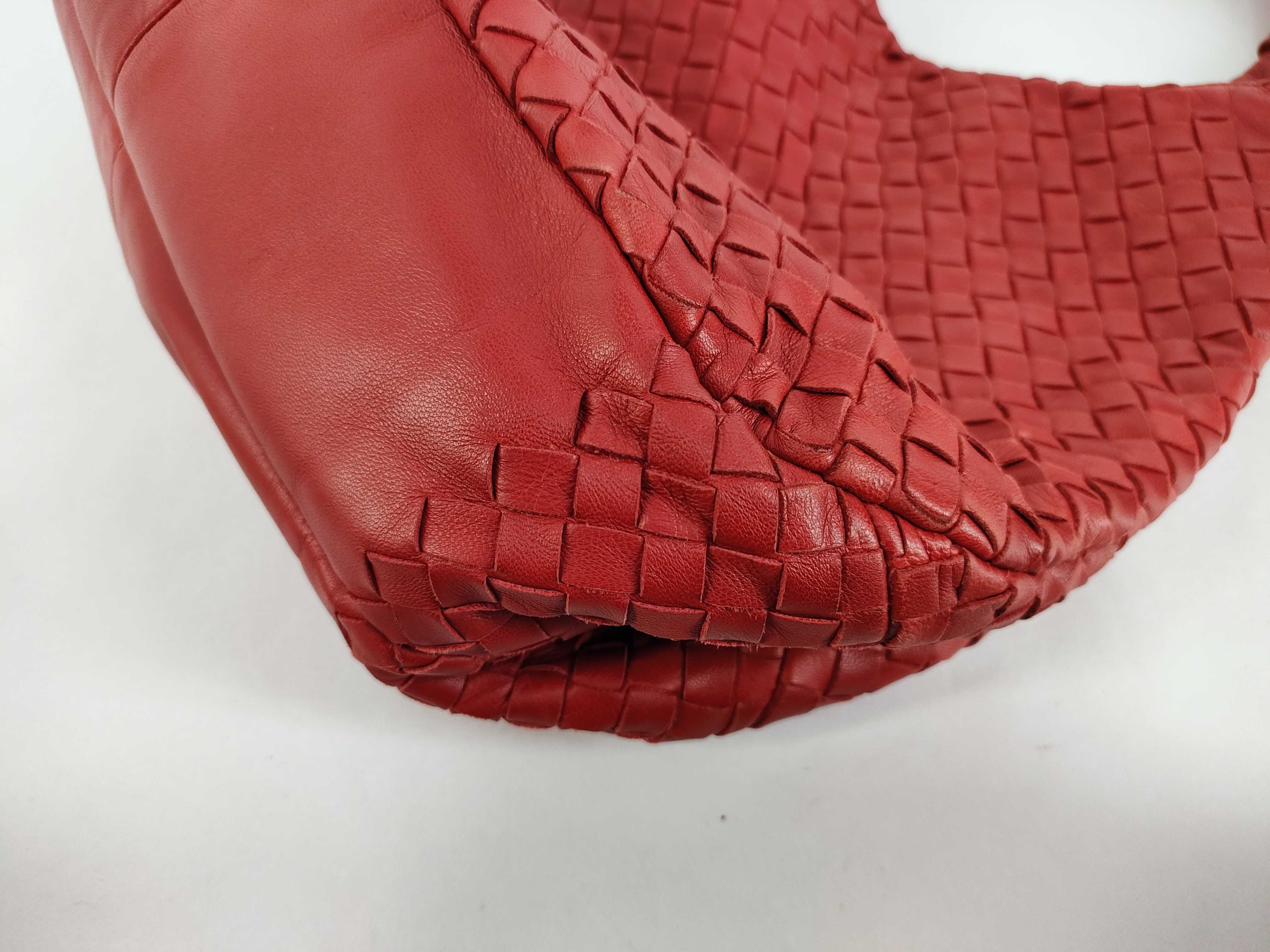 Intrecciato Bottega Veneta Intrecciato Hobo Shoulder Bag — view 6