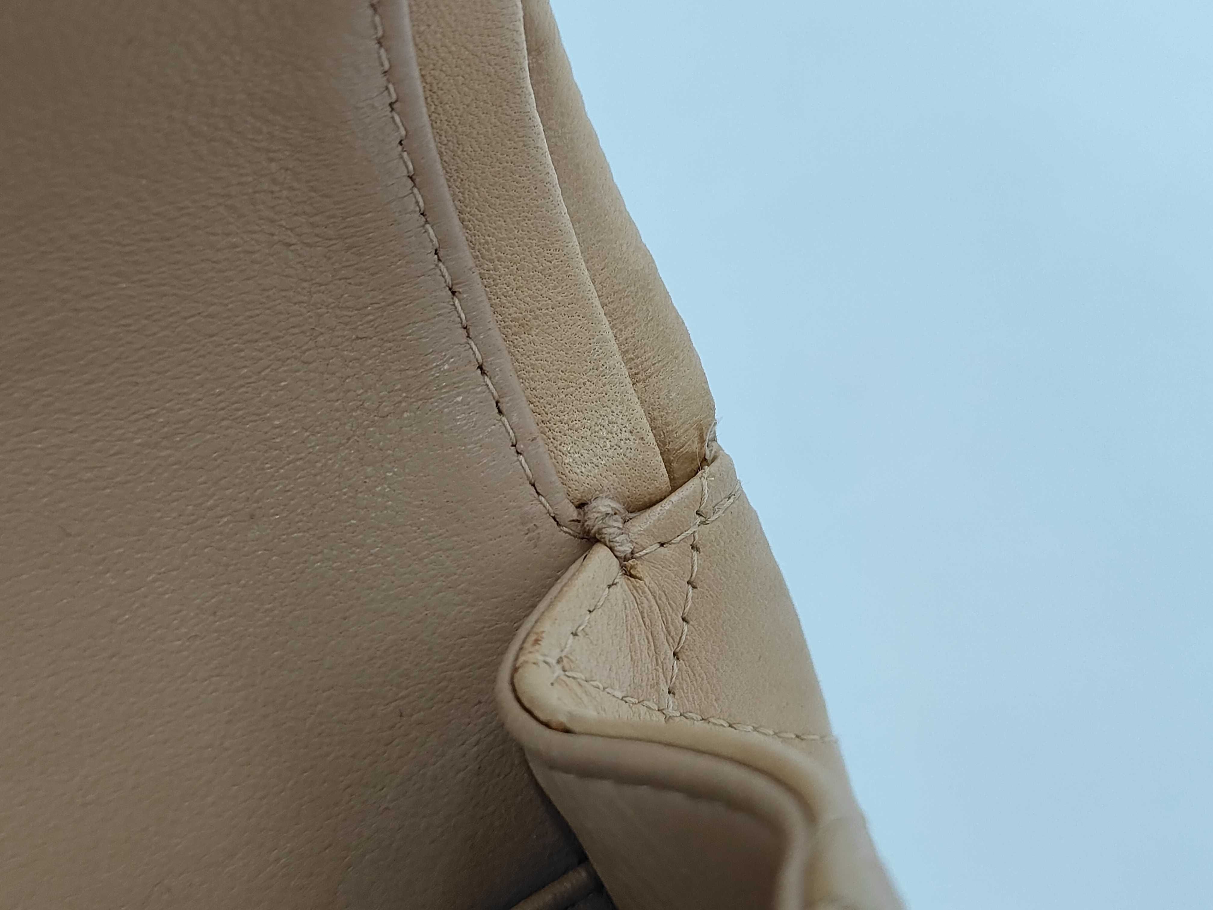 Matelassé 25 Double Flap Lambskin Chain Shoulder Bag, Series 8, Beige — view 6