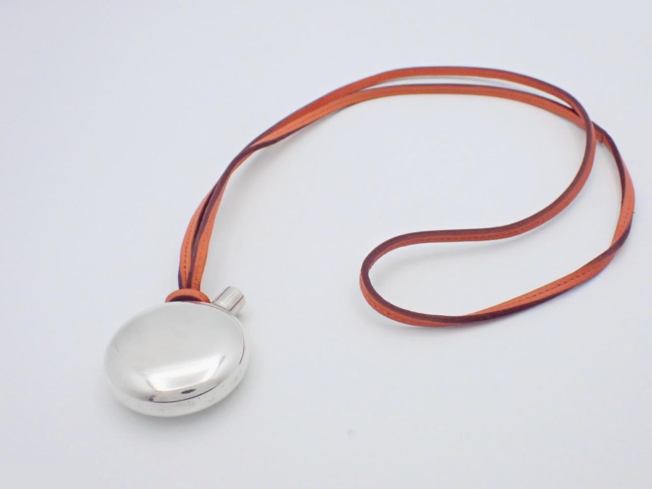 Perfume Bottle Necklace, Leather x 925, Total Weight 31.9g, Silver — view 3