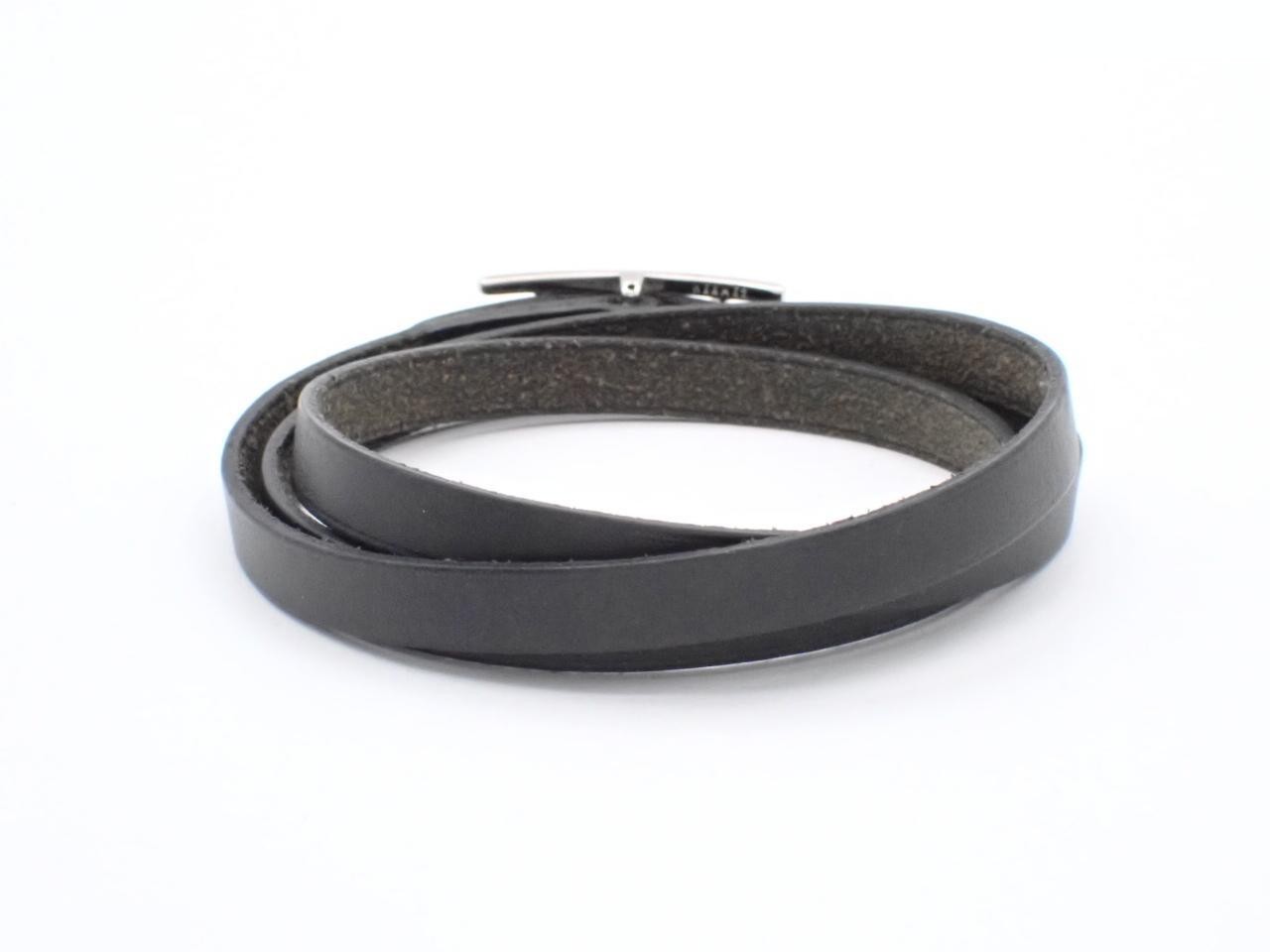 Leather bracelet, "Api 3," MM size, black, approximately 65cm in length. — view 2