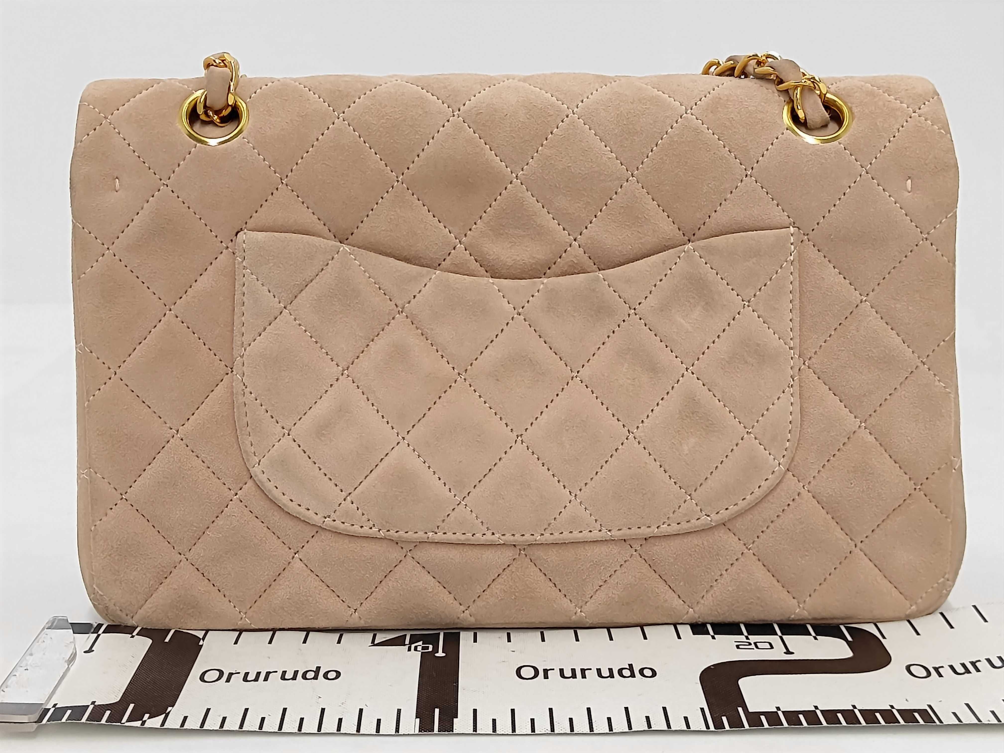 Matelassé 25 Suede Double Flap Double Chain Shoulder Bag (with seal, serial number 2) — view 2