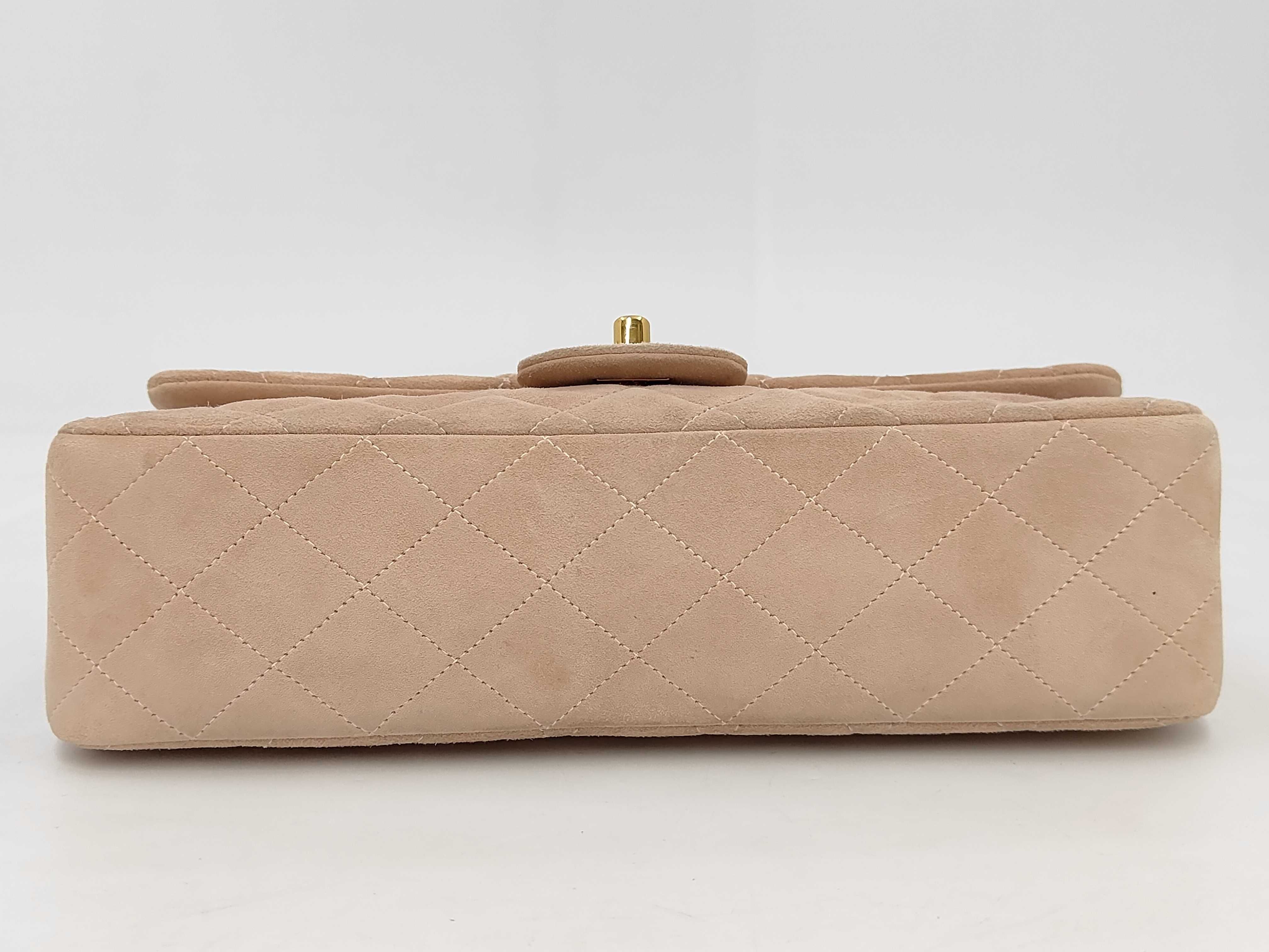 Matelassé 25 Suede Double Flap Double Chain Shoulder Bag (with seal, serial number 2) — view 3