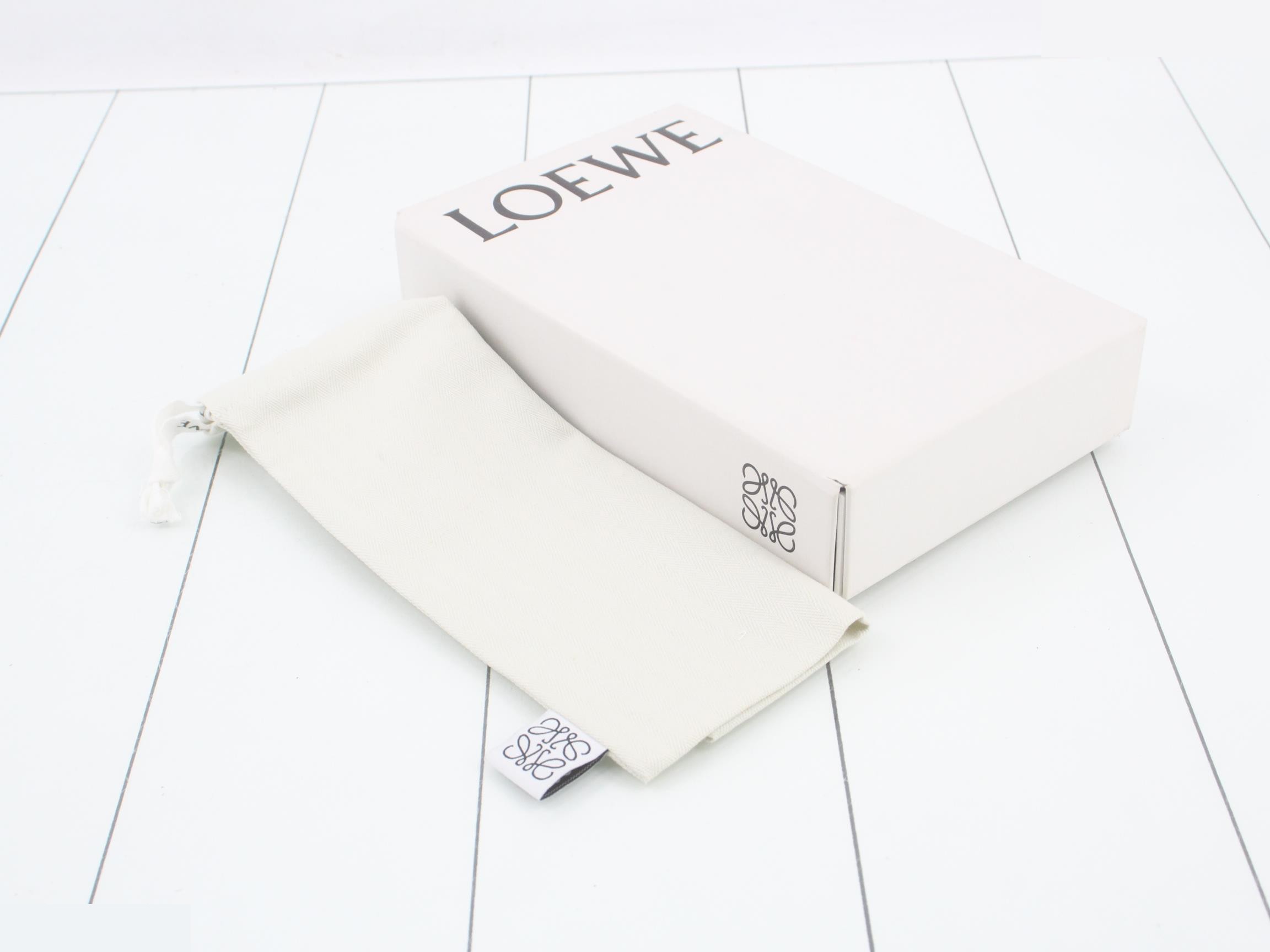 long wallet — view 4