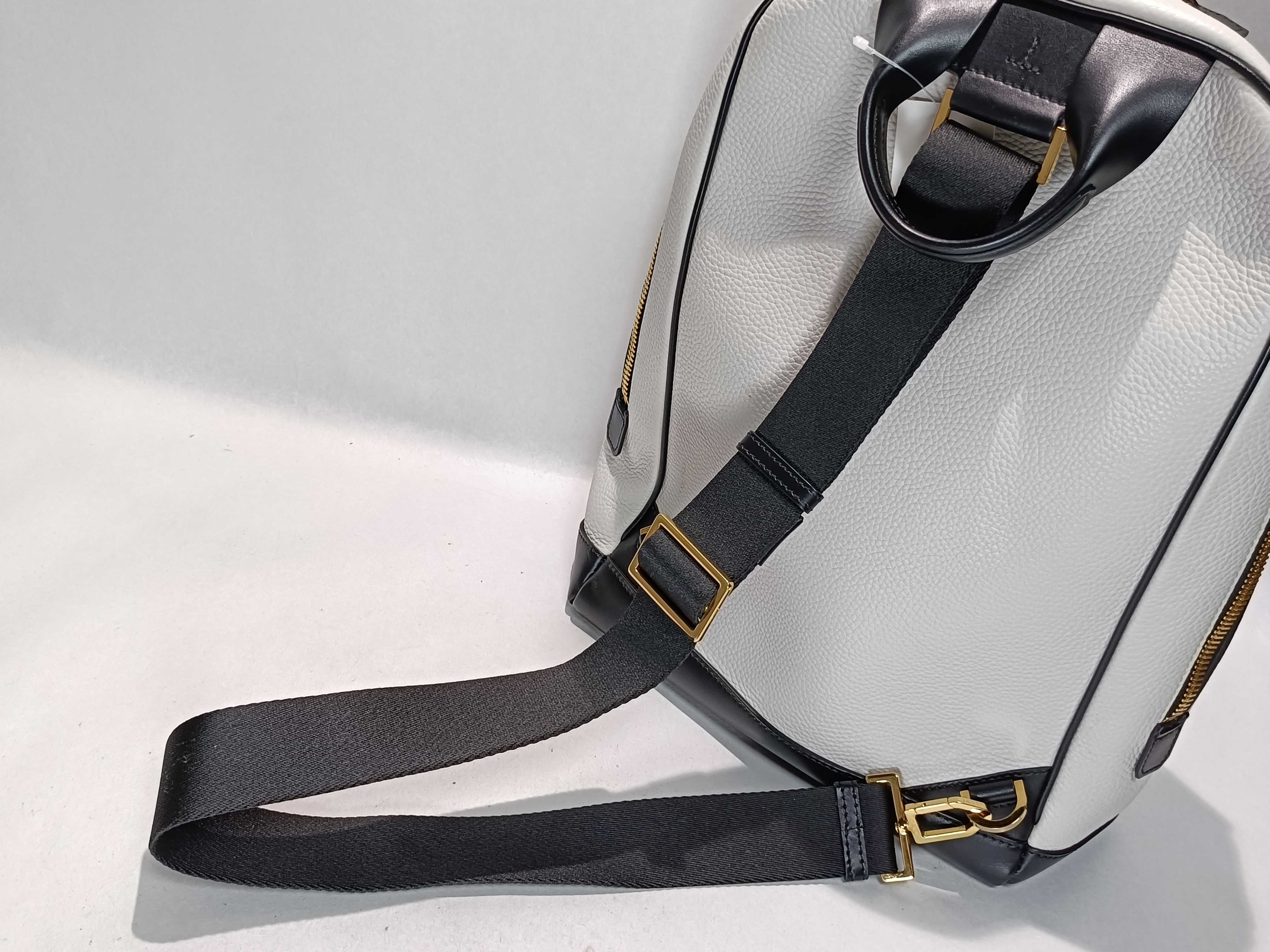 backpack, two-tone rucksack — view 3