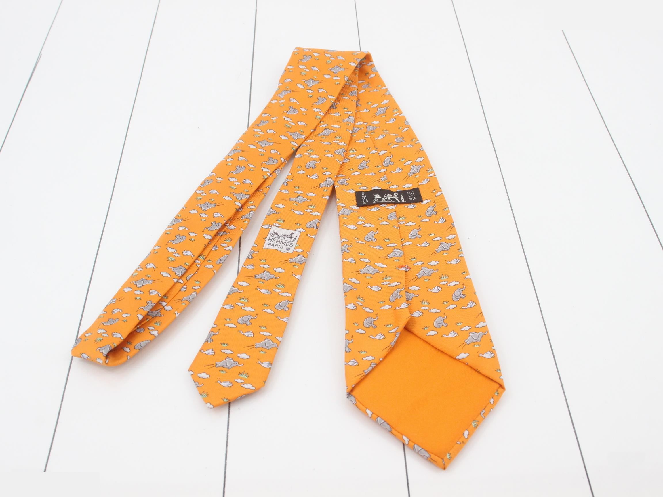 Silk tie — view 2