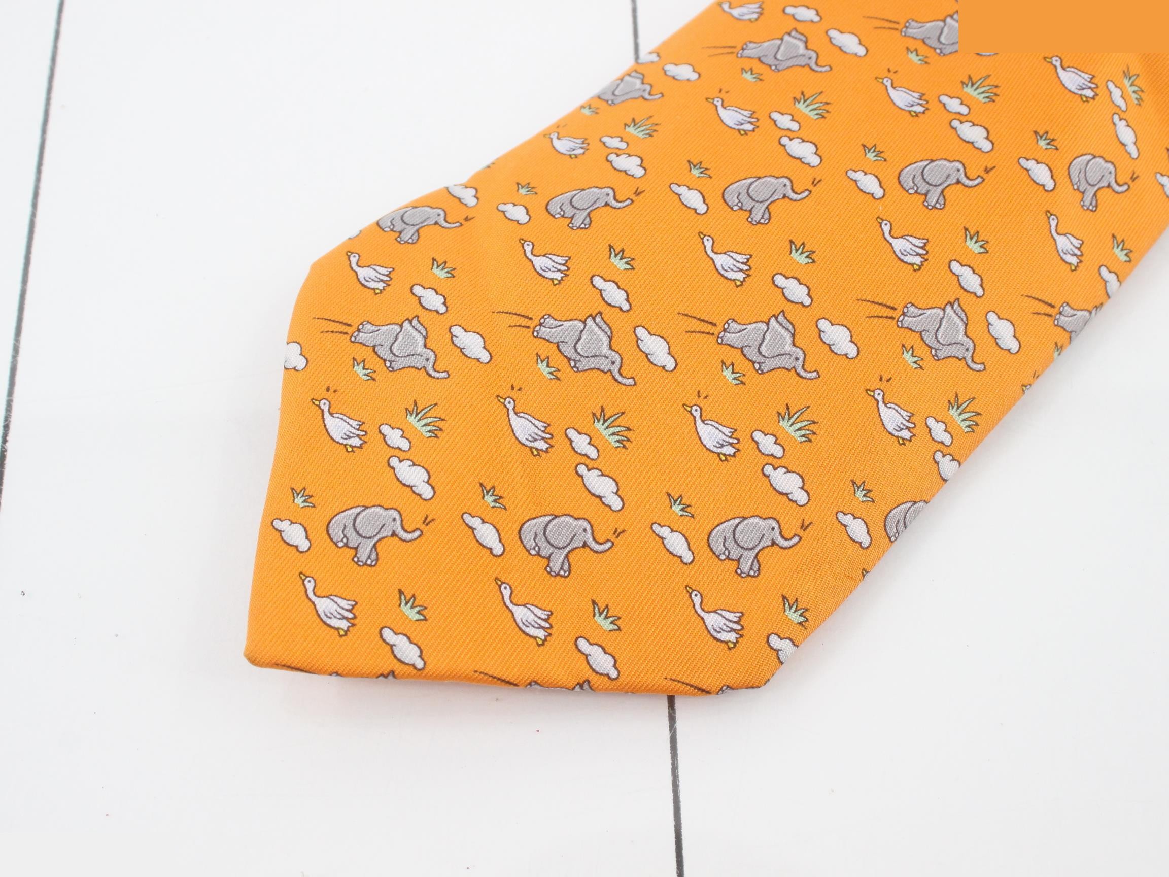 Silk tie — view 3