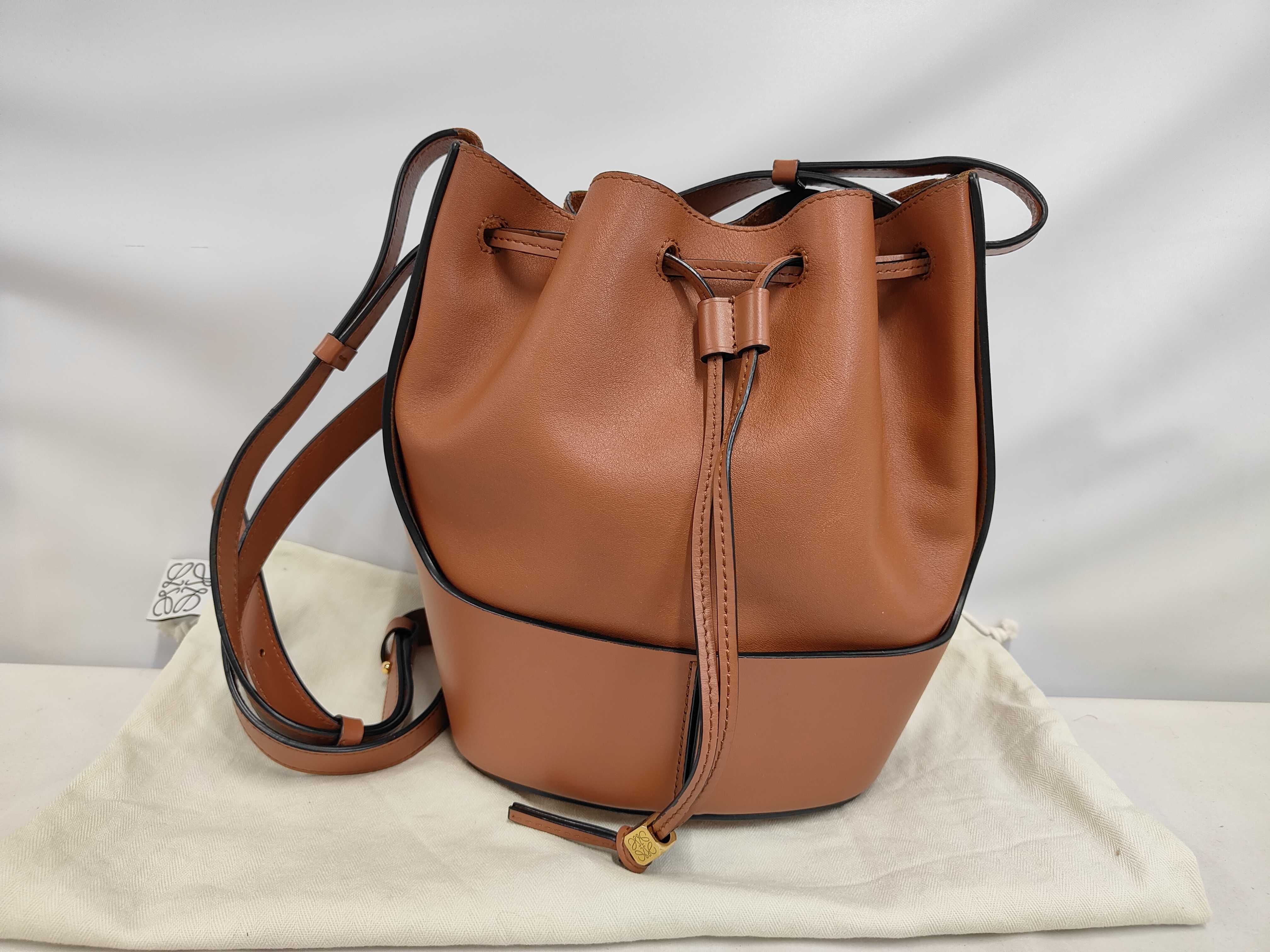 Balloon Shoulder Bag