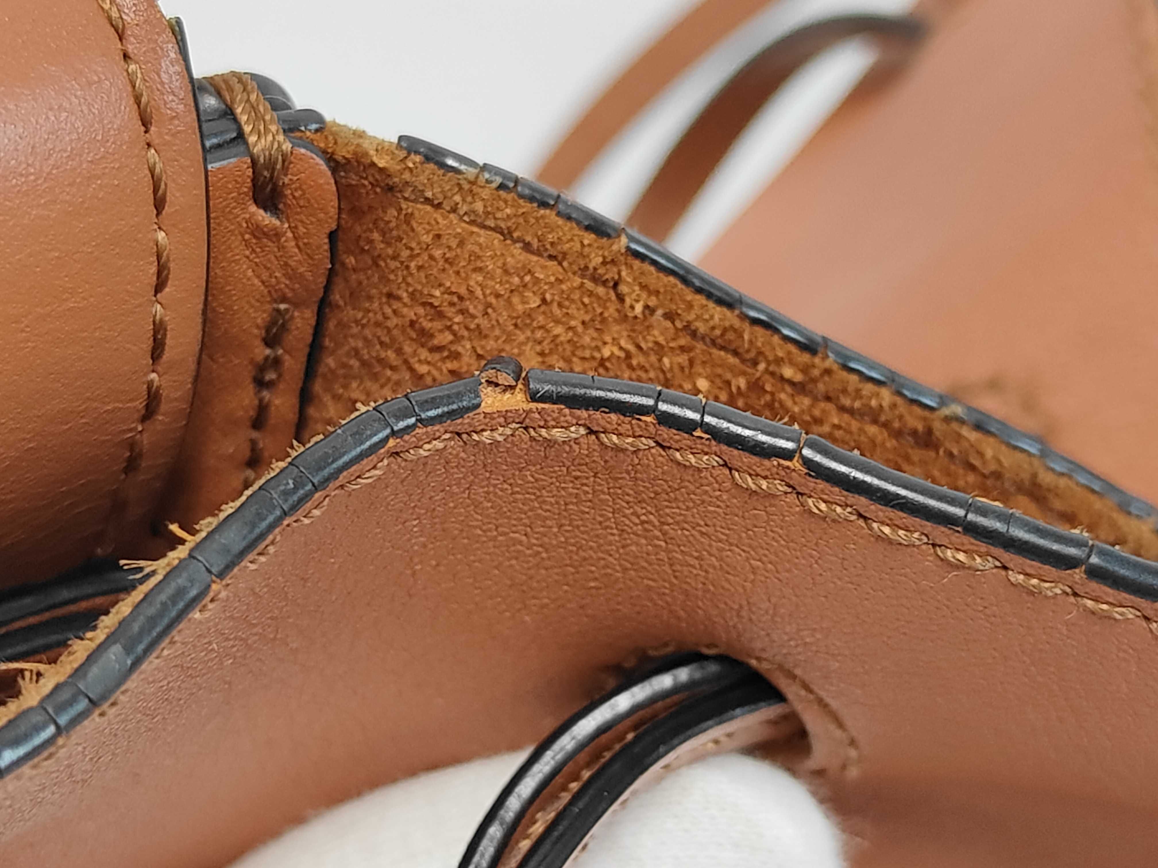 Balloon Shoulder Bag — view 9
