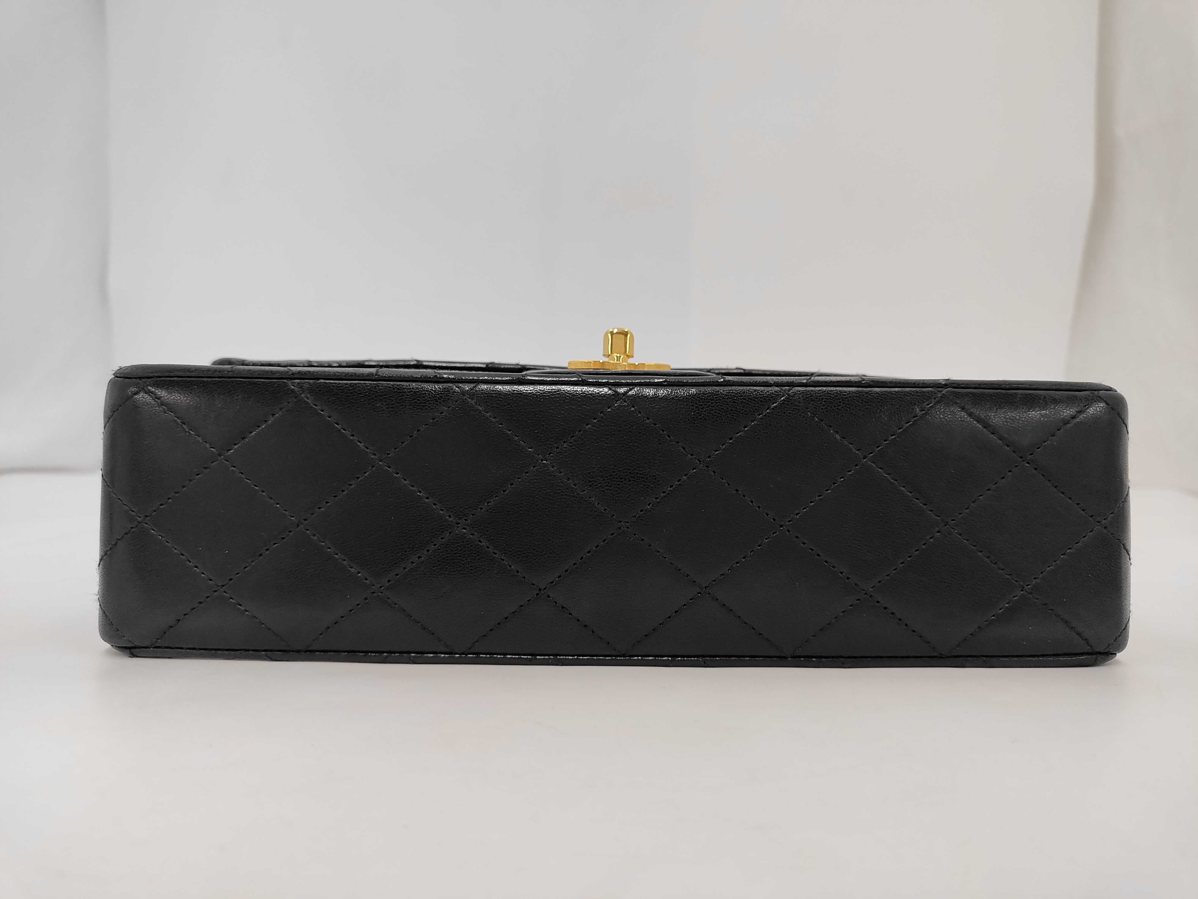 Matelassé 25 Double Flap Double Chain Lambskin Shoulder Bag — view 3