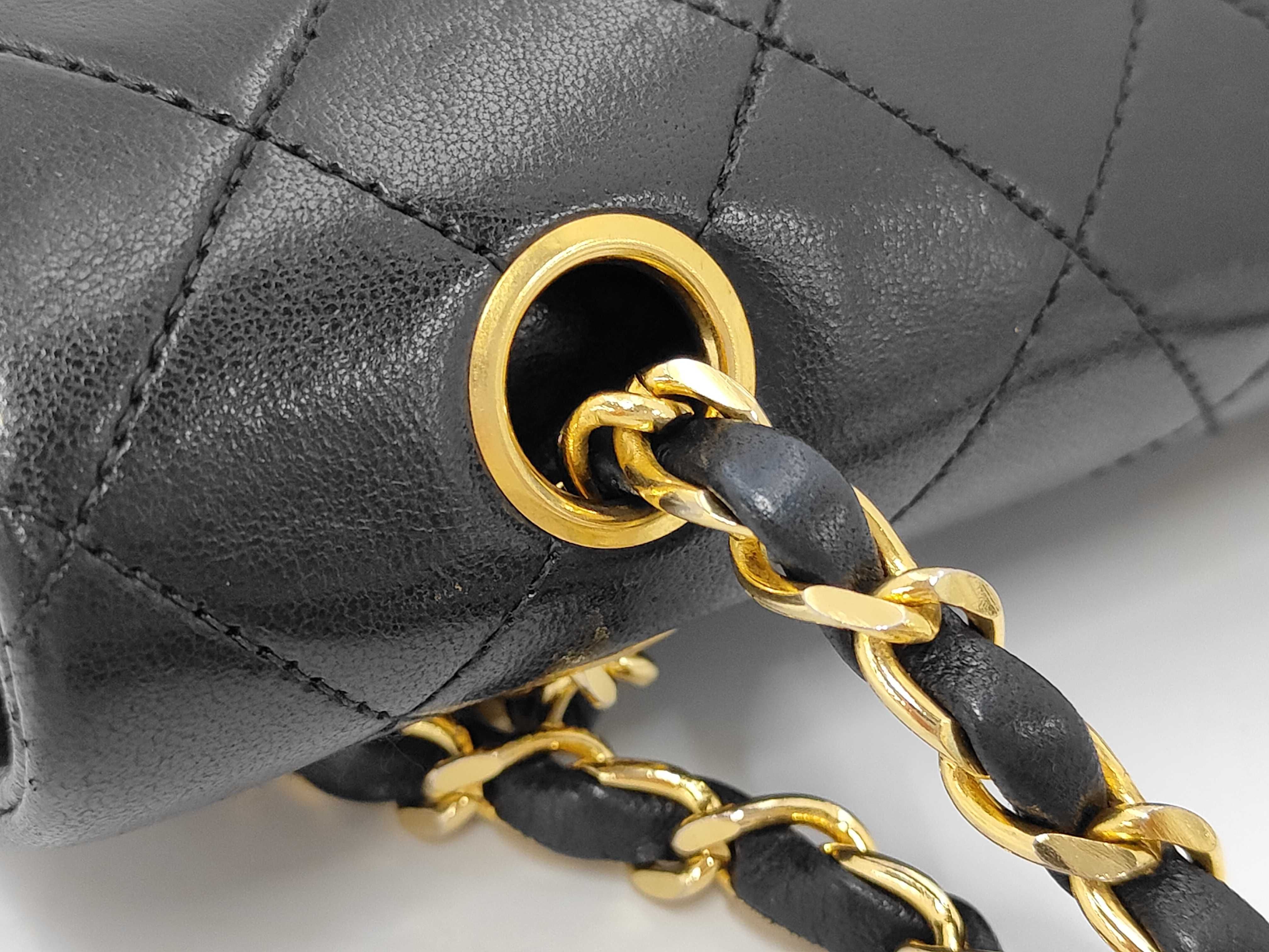 Matelassé 25 Double Flap Double Chain Lambskin Shoulder Bag — view 6