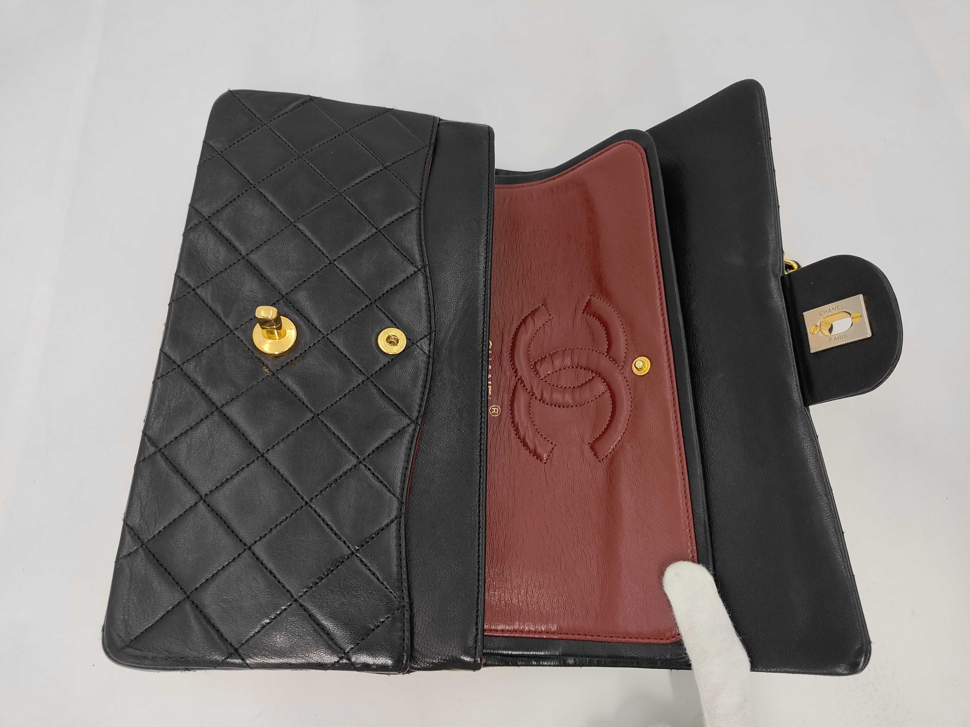 Matelassé 25 Double Flap Double Chain Lambskin Shoulder Bag — view 8
