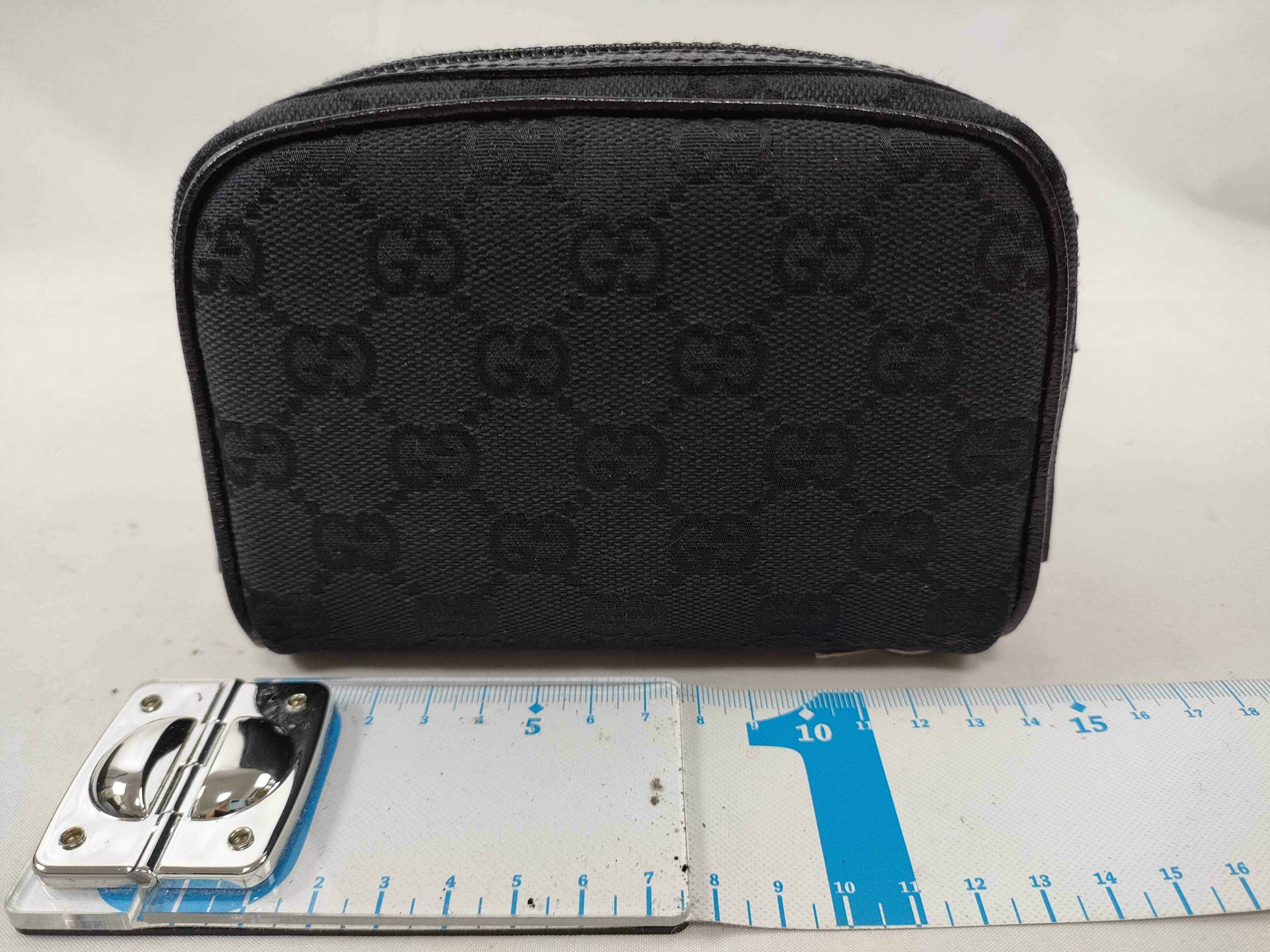GG Canvas Pouch — view 2