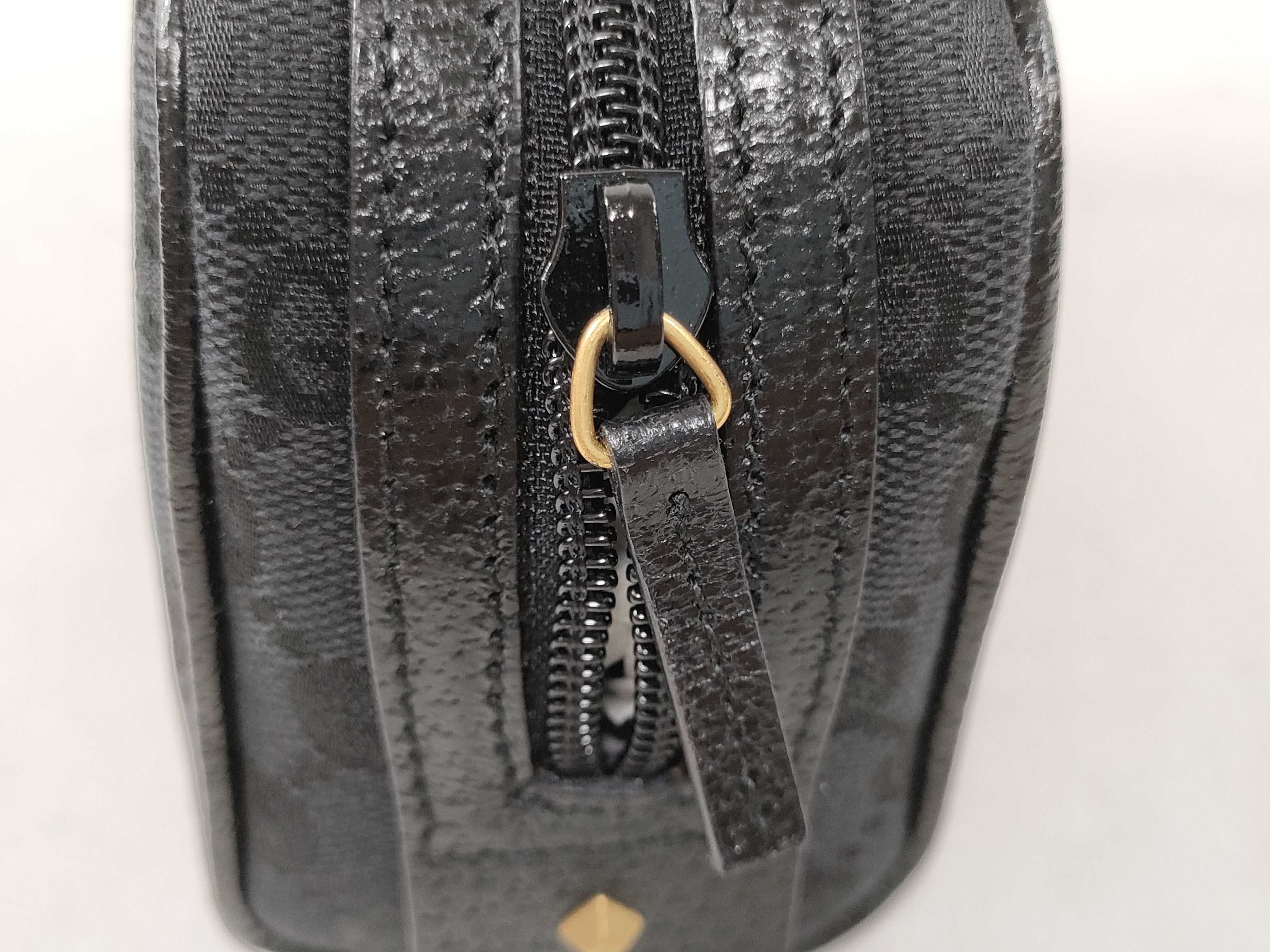 GG Canvas Pouch — view 4