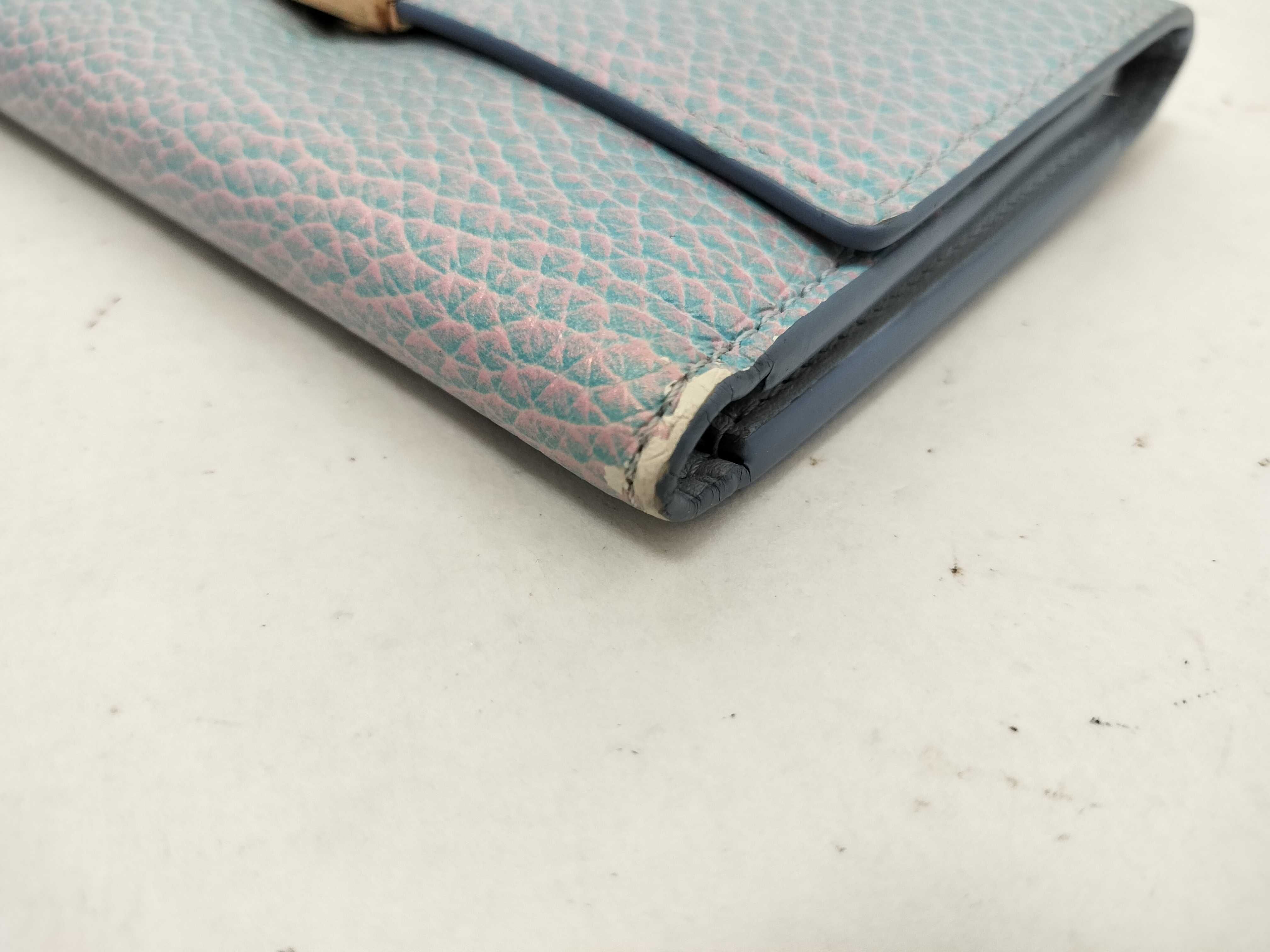 Portefeuille Capucines Taurillon Blue Wallet — view 4