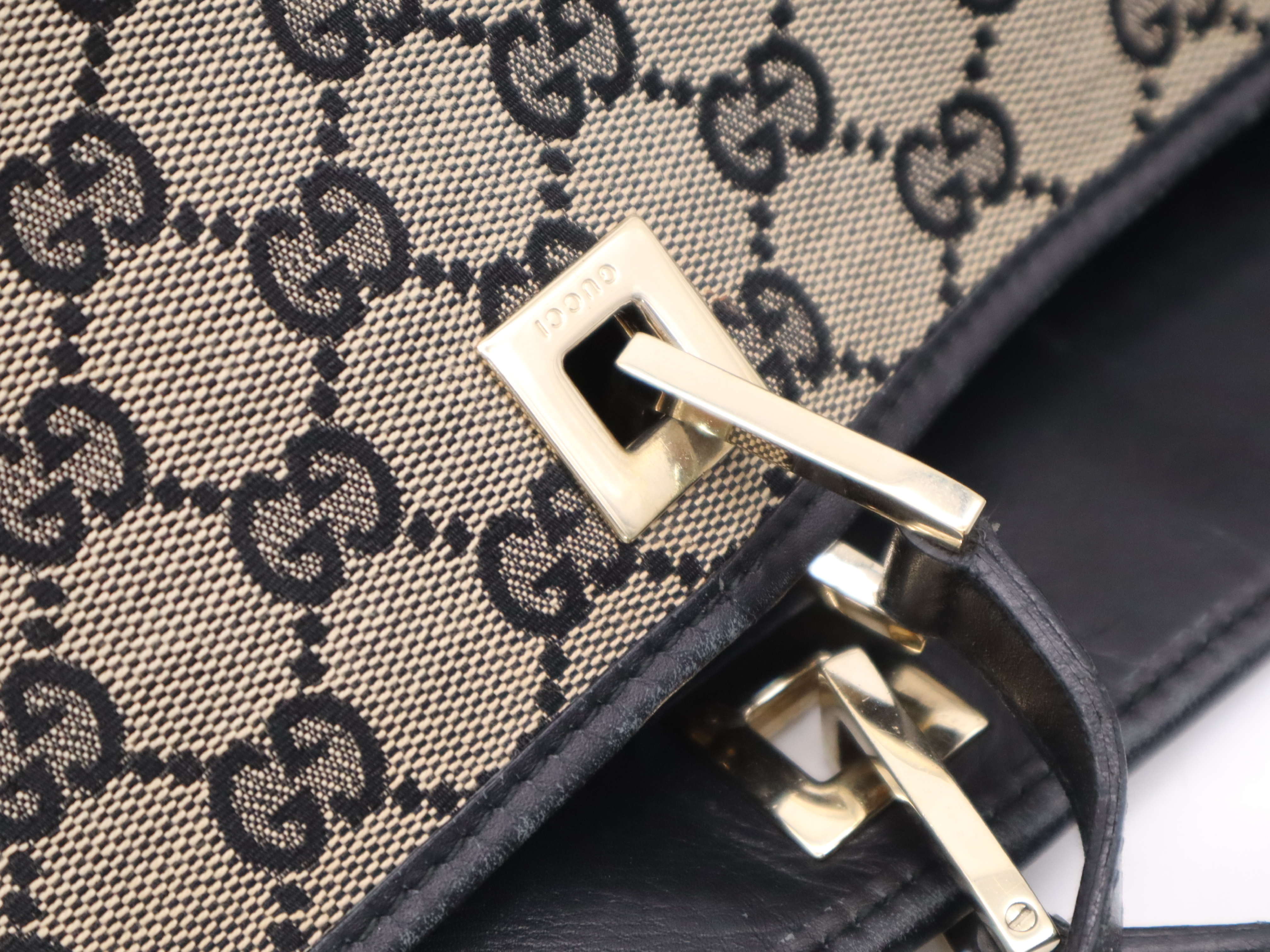 002/0097 GG Canvas GG Pattern Tote Bag (Beige/Black) — view 7
