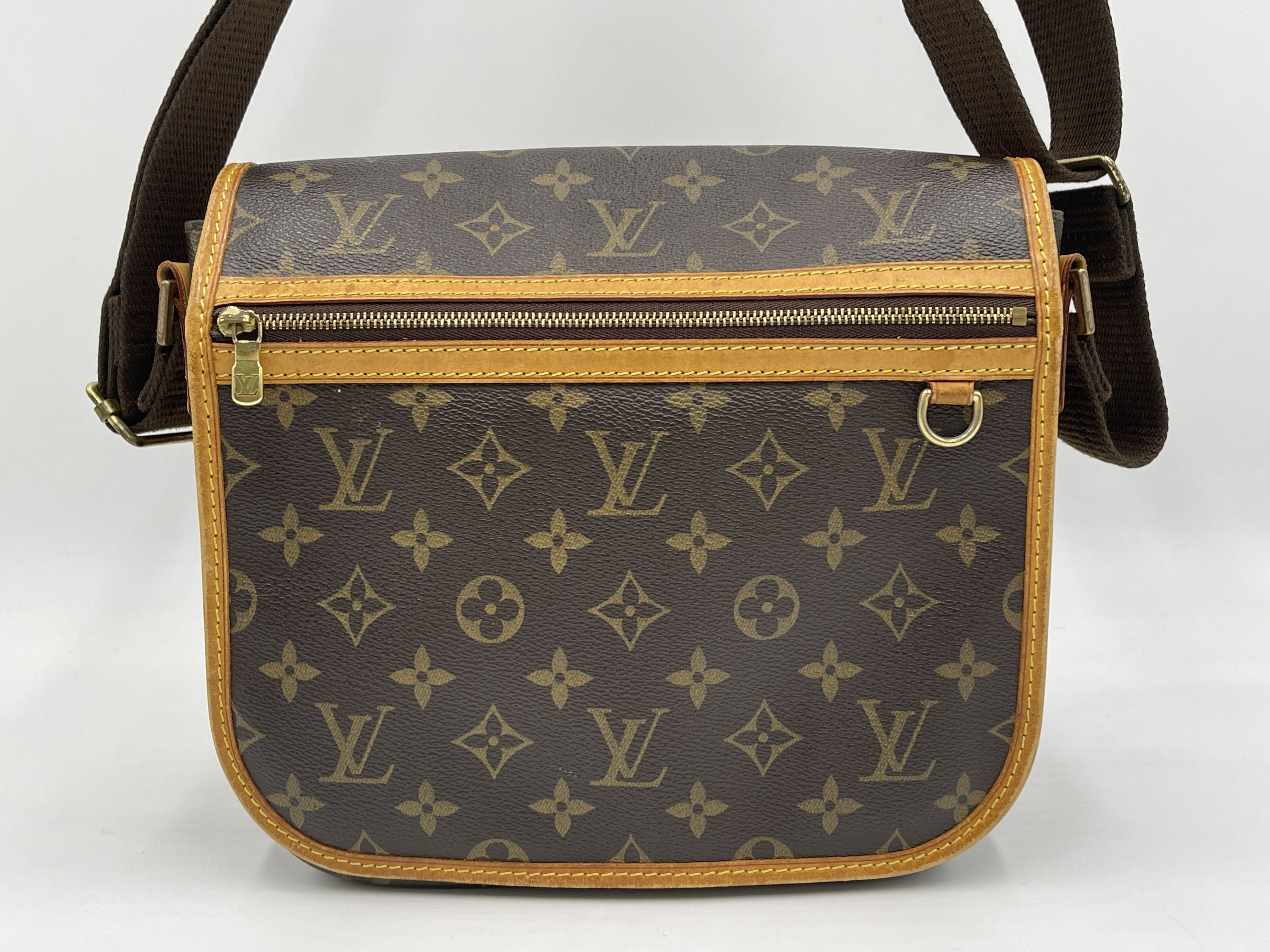 Monogram Messenger Bosphore PM M40106 MI1007 Shoulder Bag — view 2
