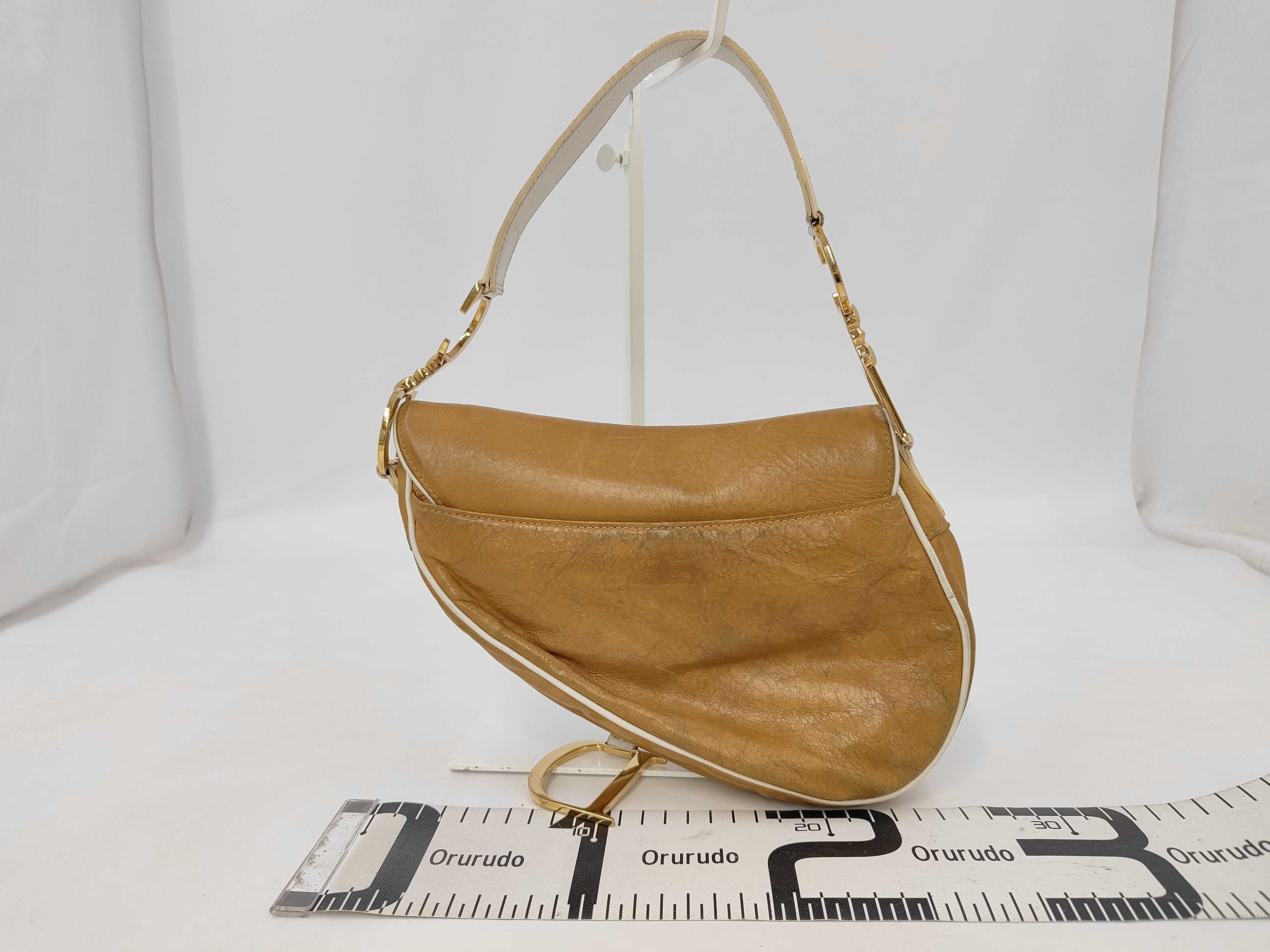 Bicolor D-shaped hardware Saddle Bag Shoulder Bag — view 2