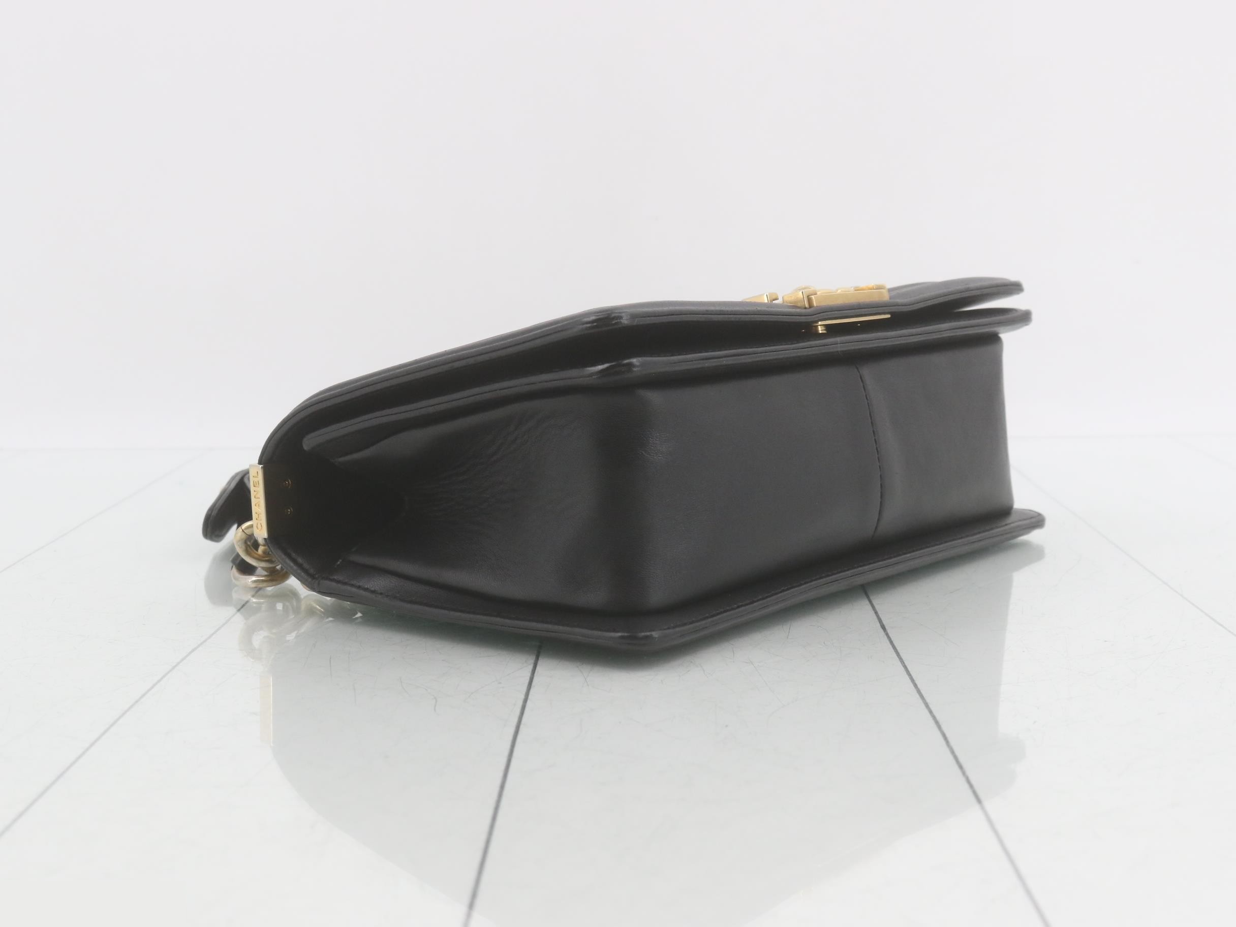 Boy Chanel Leather Chain Shoulder Bag — view 5