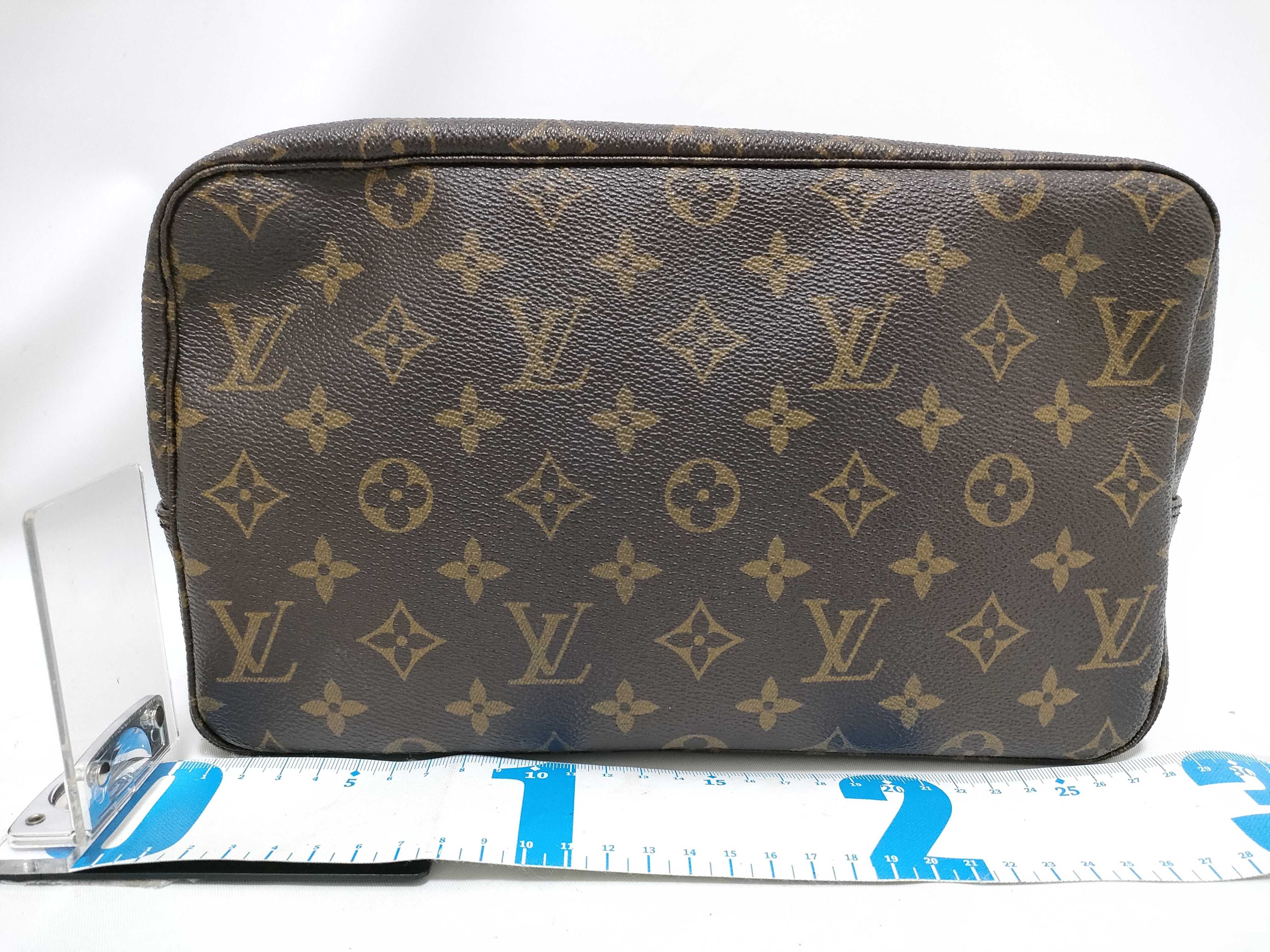 Monogram Louis Vuitton Trousses Toilette 28 Second Bag Pouch — view 2
