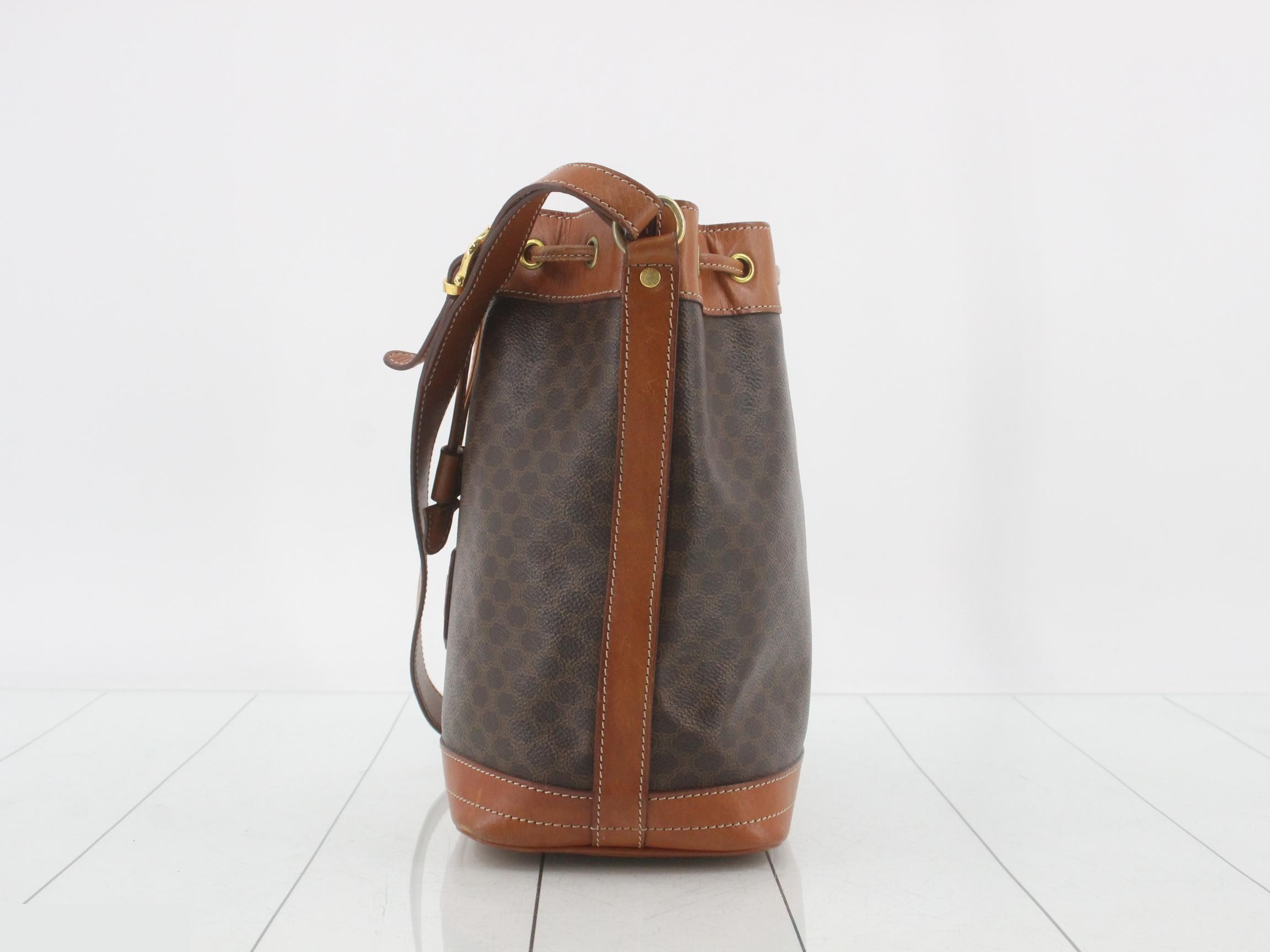Shoulder bag with drawstring — view 3