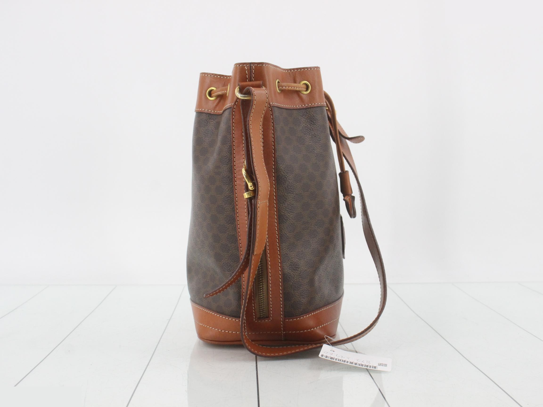Shoulder bag with drawstring — view 4