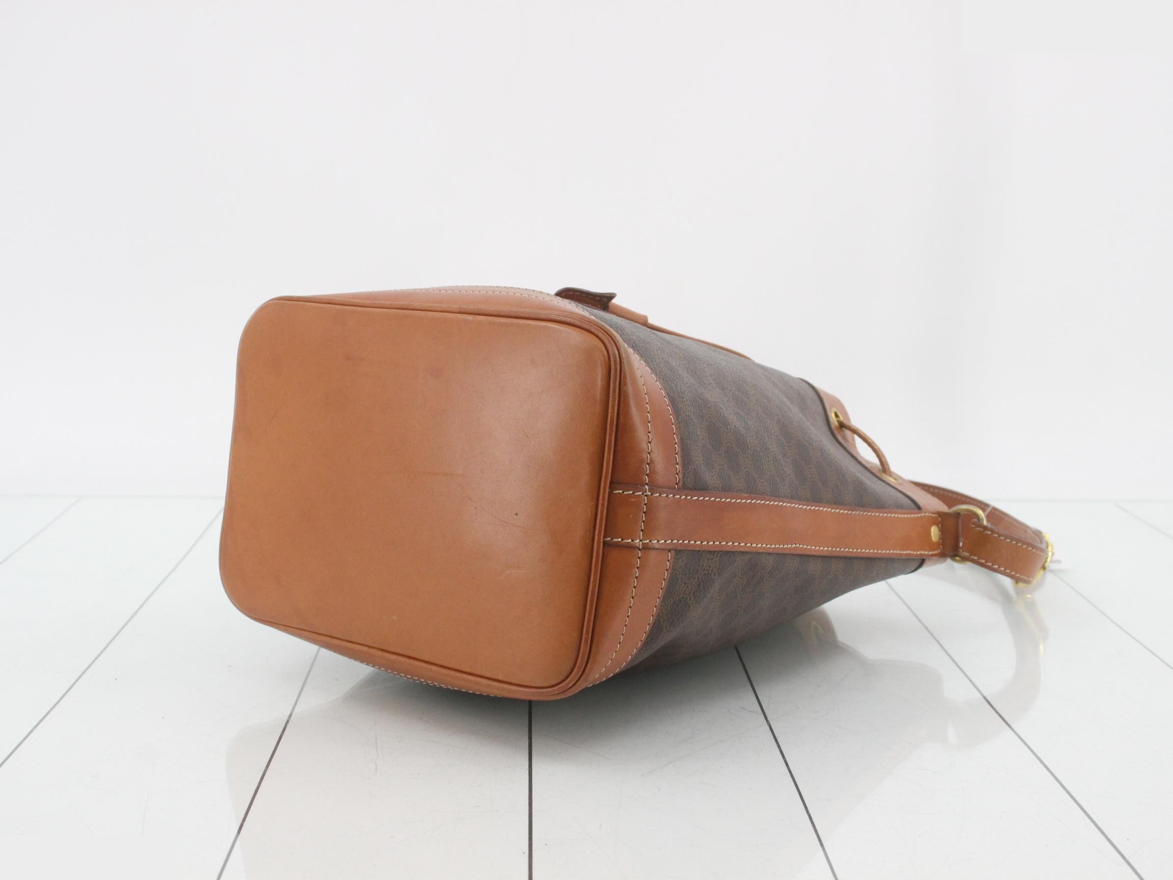 Shoulder bag with drawstring — view 6