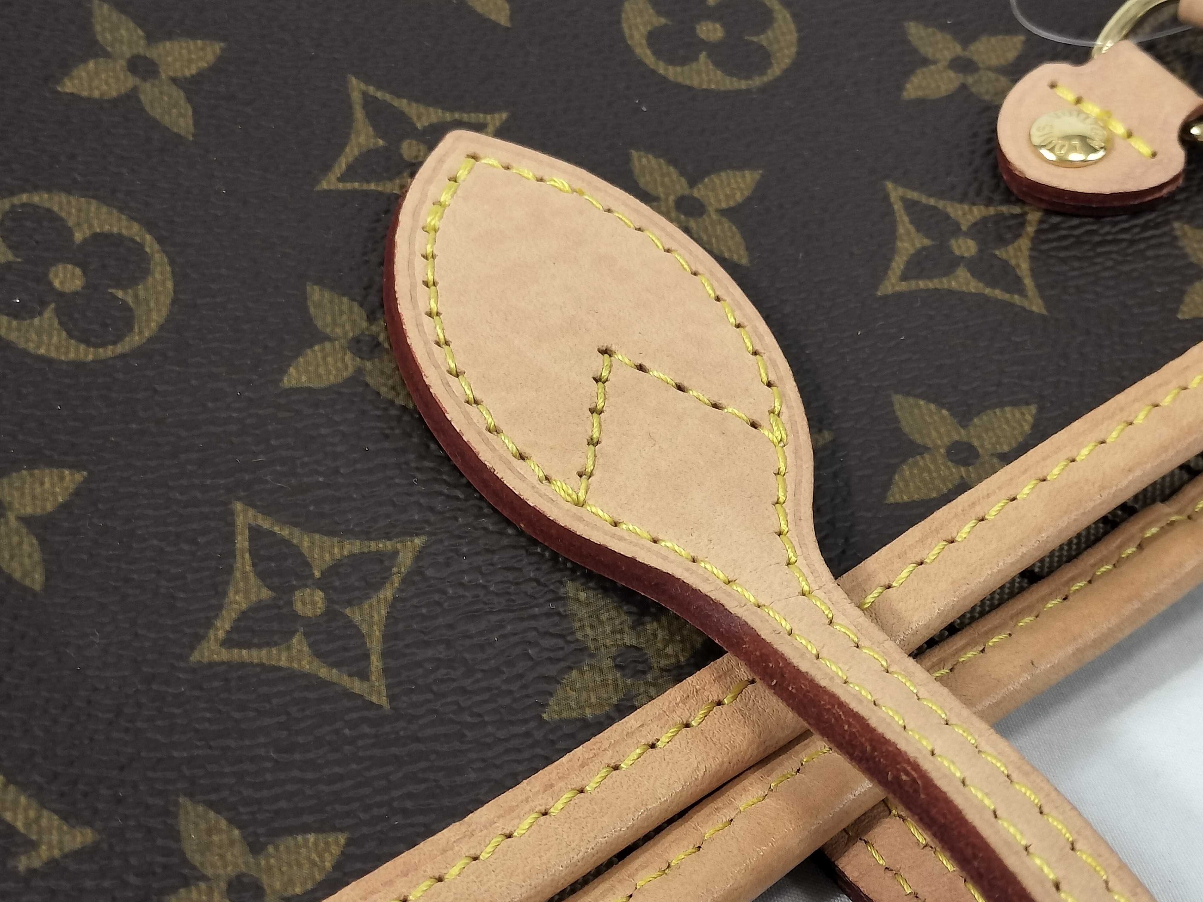 Monogram Neverfull MM Tote Bag Handbag — view 5