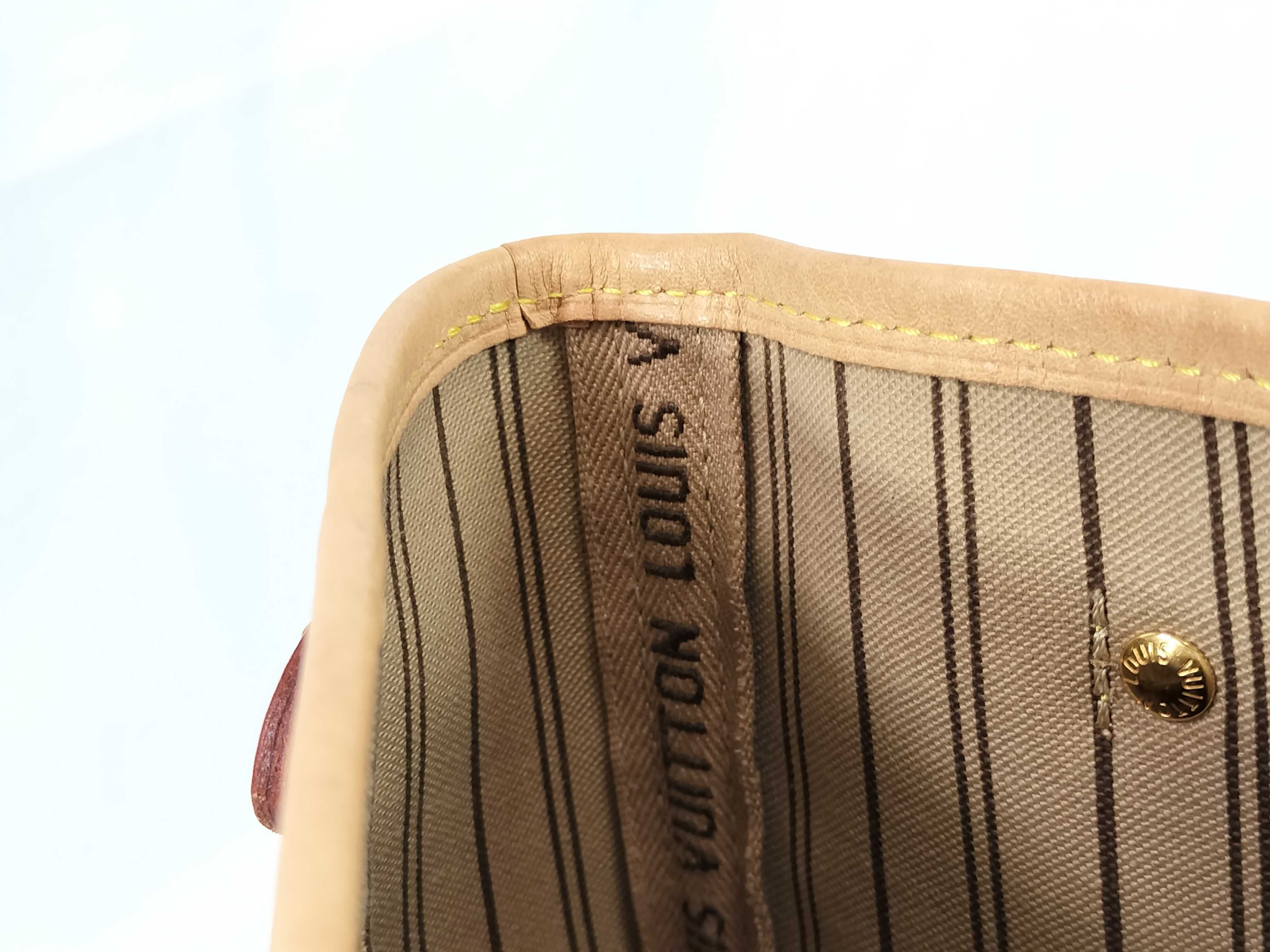 Monogram Neverfull MM Tote Bag Handbag — view 8
