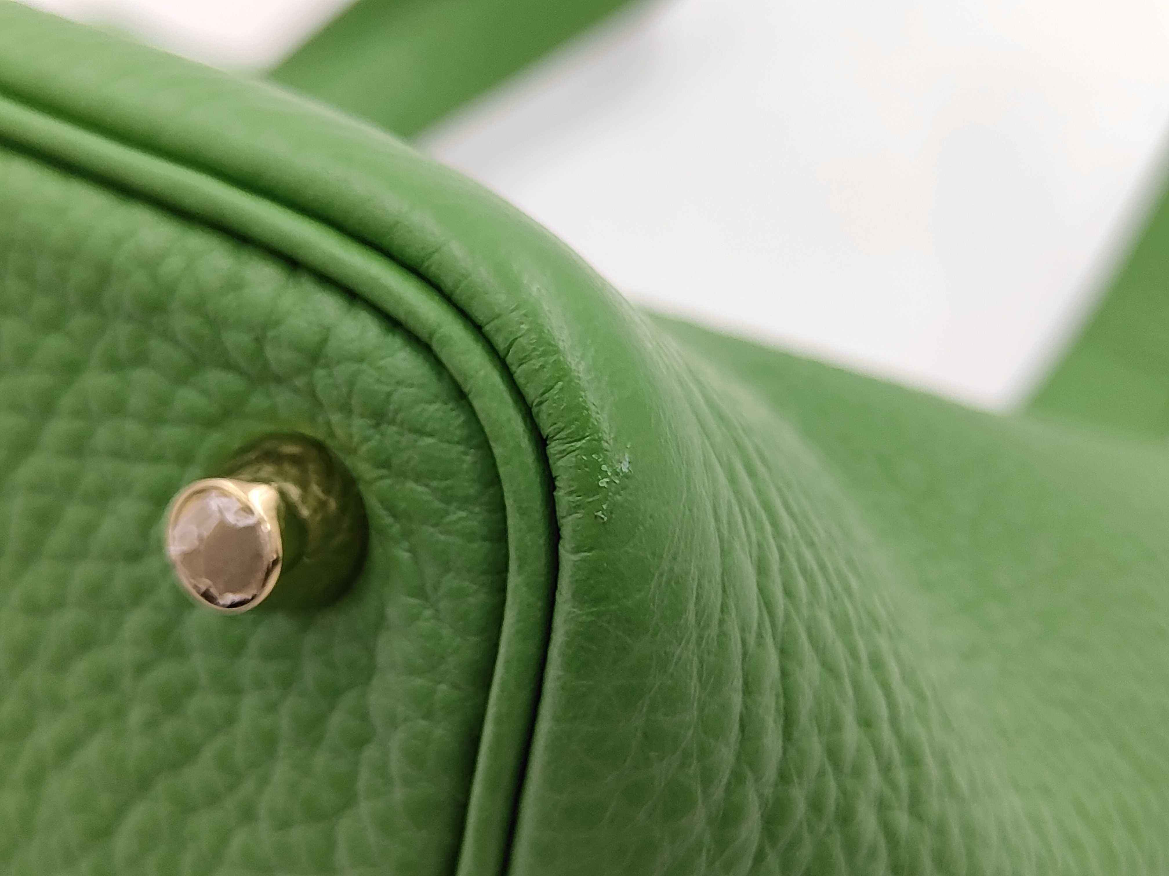 Picotin Lock Taurillon Leather Handbag, Green Tone, Gold Hardware, B Stamp — view 6