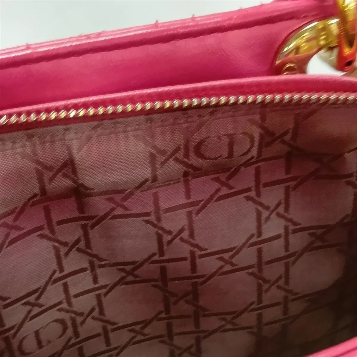 Lady Dior Cannage Large Leather Handbag Pink — view 12