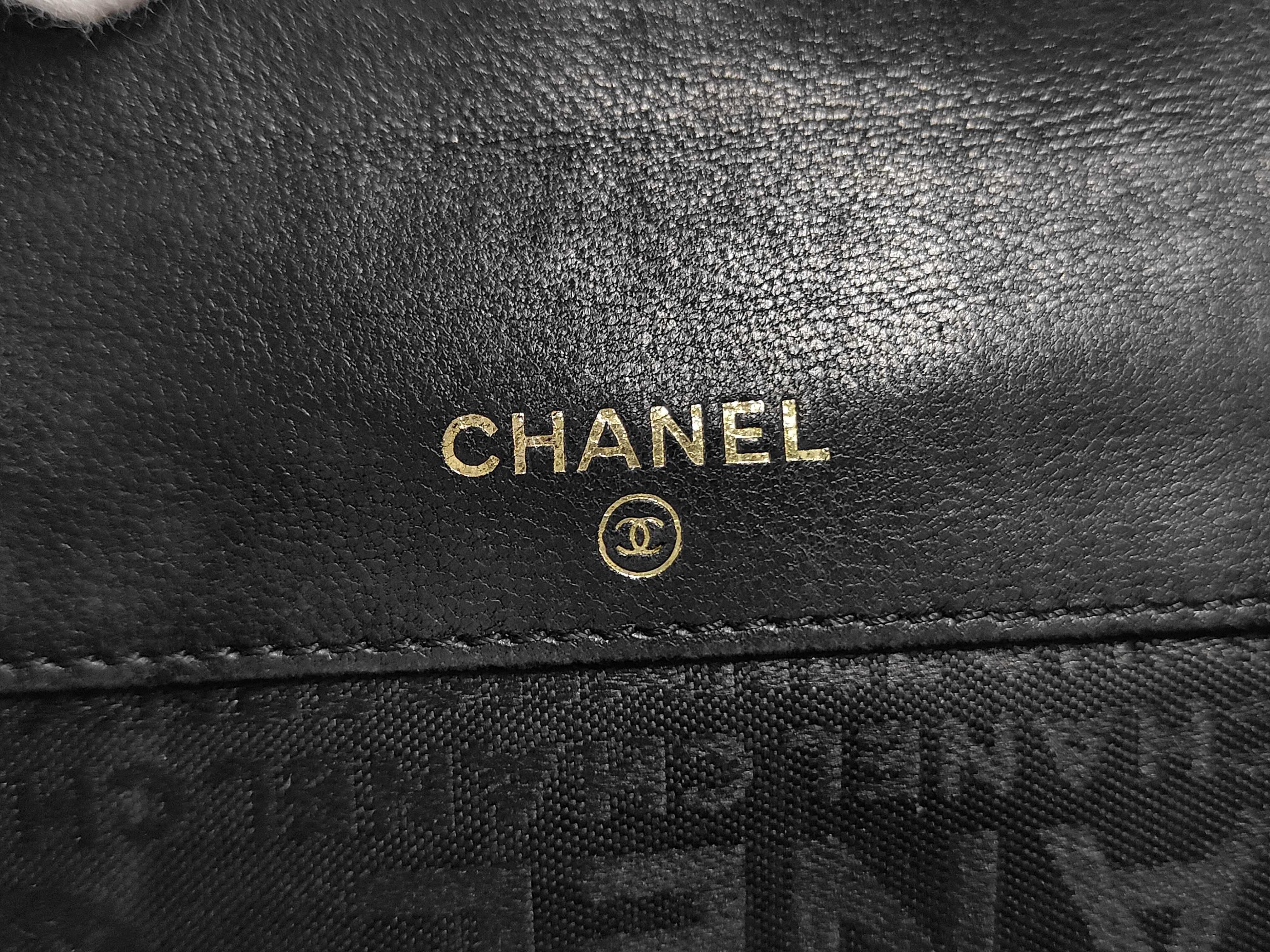 wallet — view 9