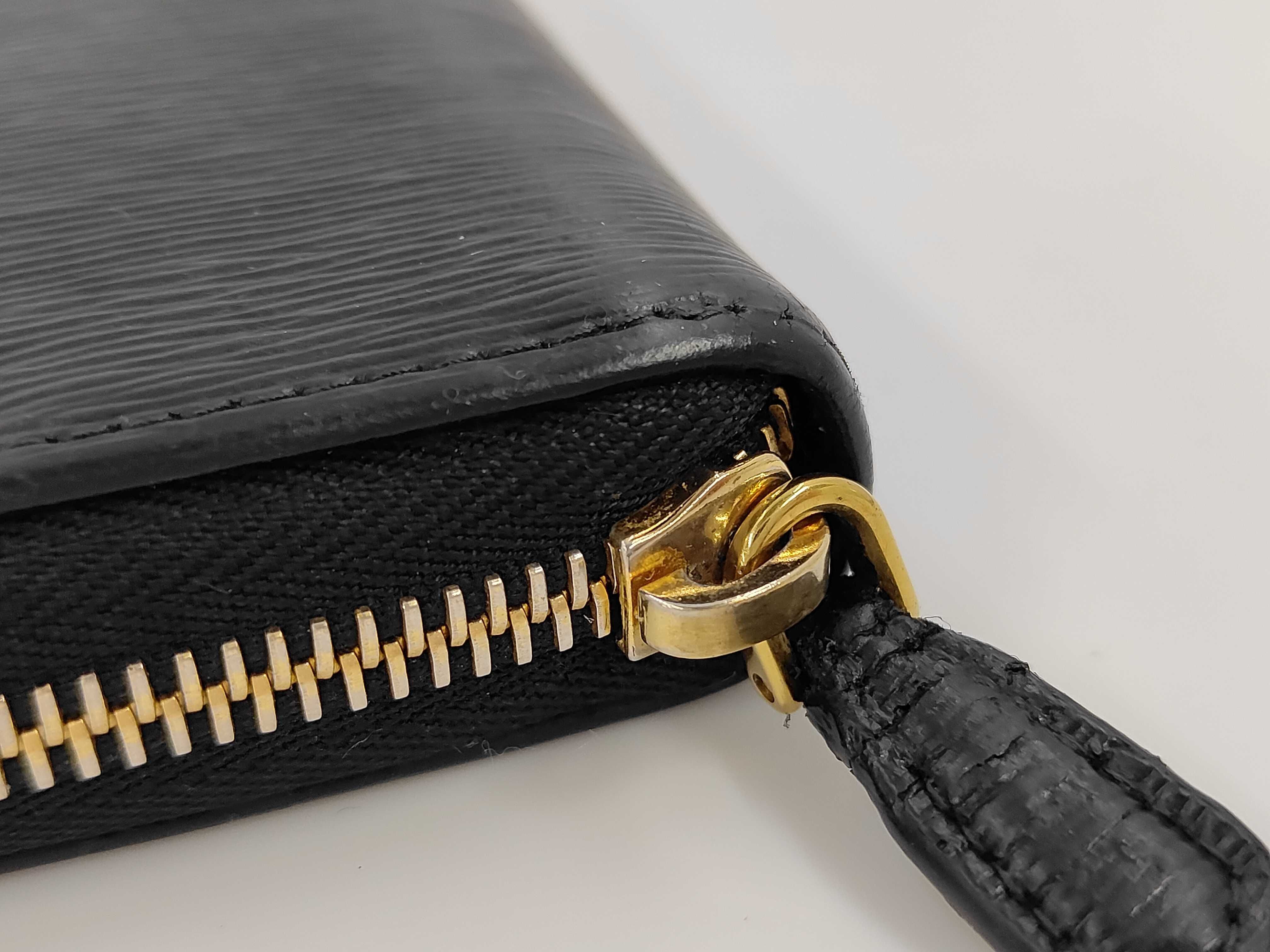 Leather Round Long Wallet Serial Number Wallet — view 4
