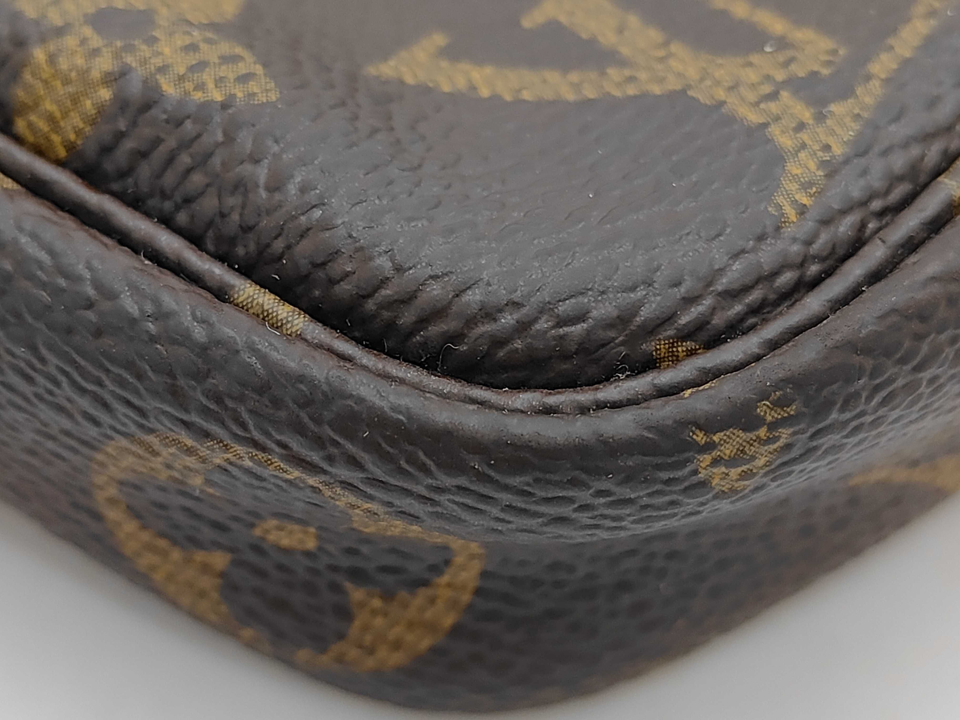Monogram Accessoires AR1010 Shoulder Bag — view 4