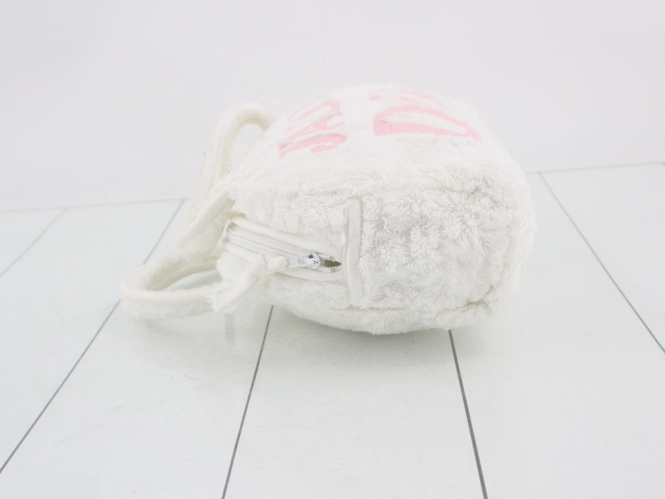 Other lines: Bags & Handbags, Pile Towel Bag, J ADORE — view 4