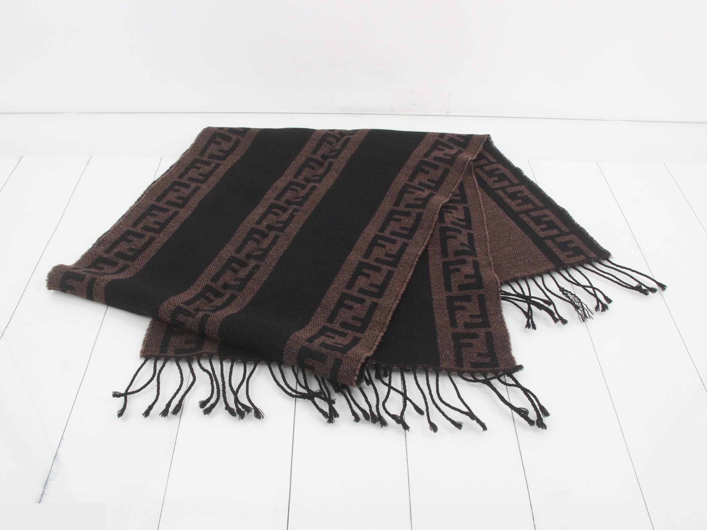 ZUCCA scarf with tag — view 3