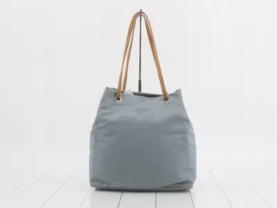Other lines: Bags and shoulder bags
