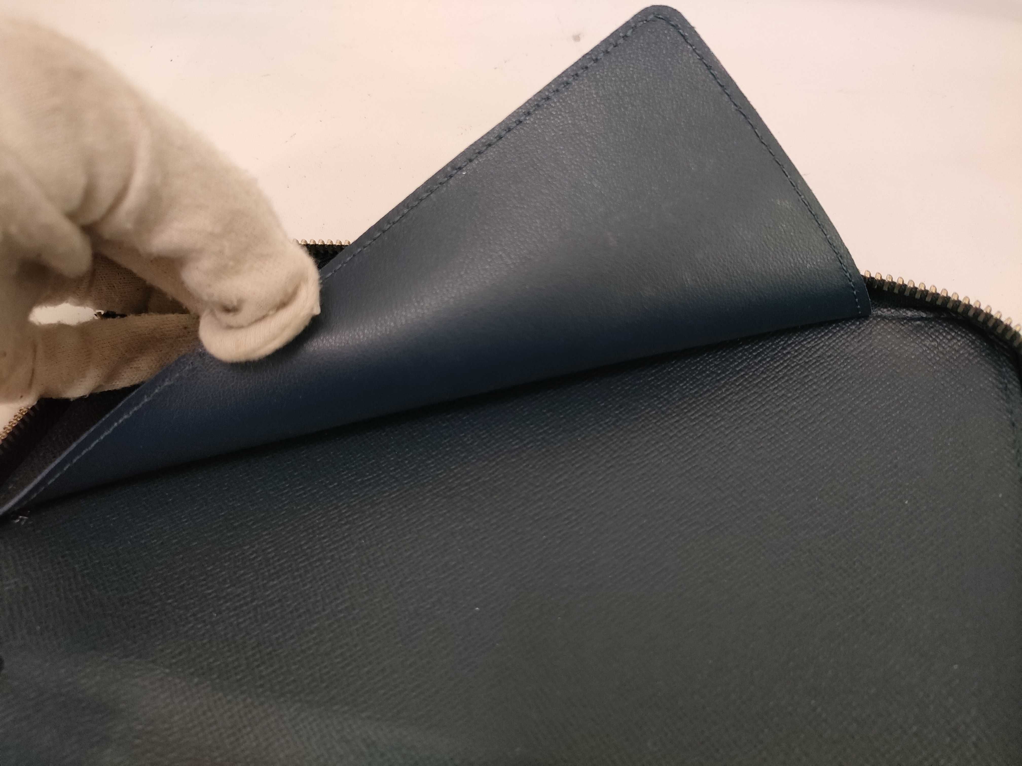 Taiga / Taiga / Zippy Organizer / M30515 / CA5115 / Long Wallet / Leather Wallet — view 13