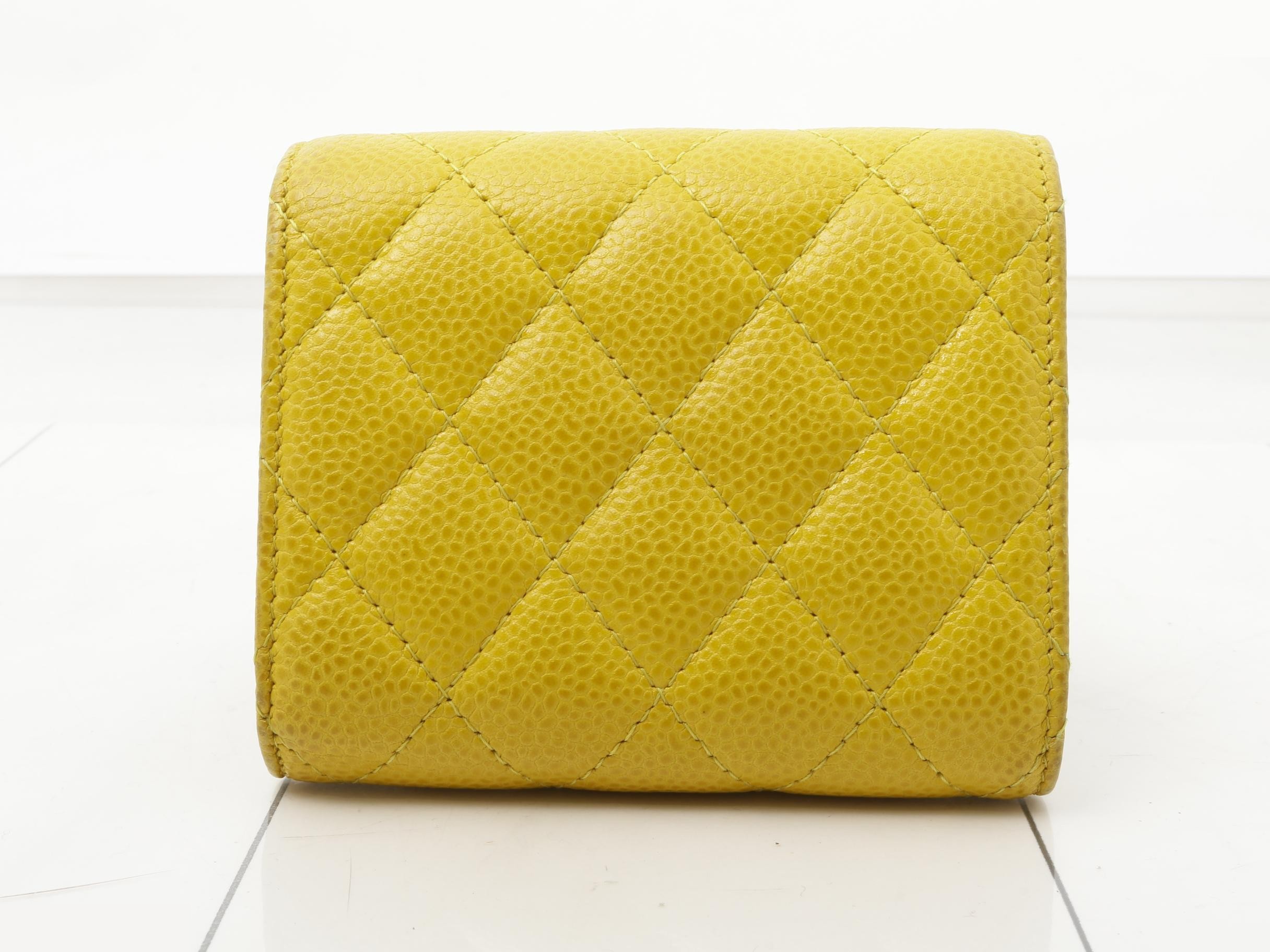 Caviar Skin Folding Wallet — view 2