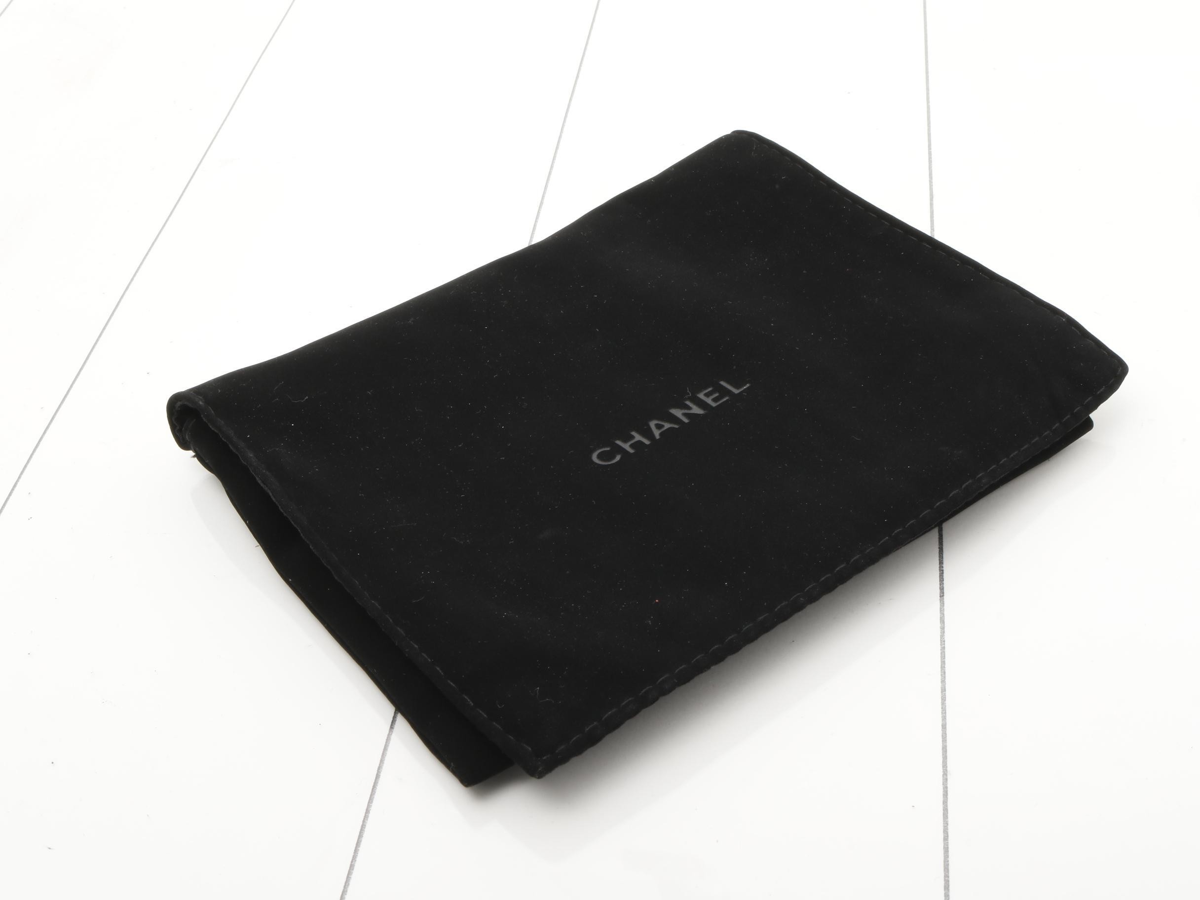 Caviar Skin Folding Wallet — view 5